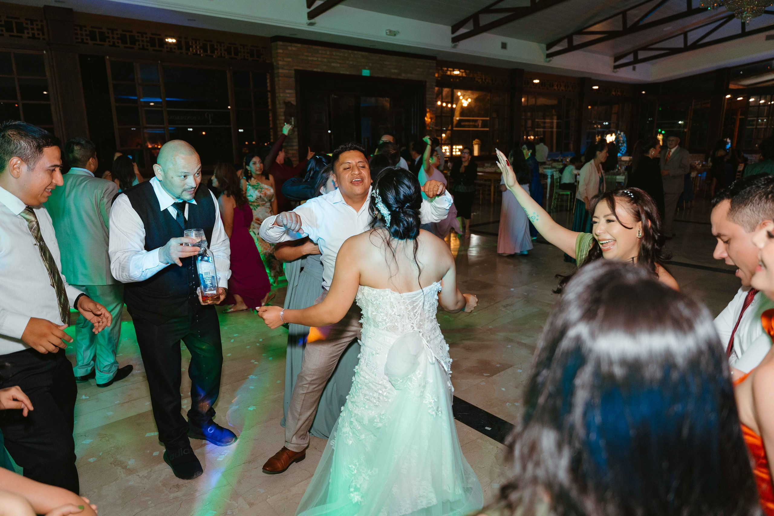 Karol y Jairon. Fotógrafo de bodas en Loja Ecuador | Piero Alvarez PH