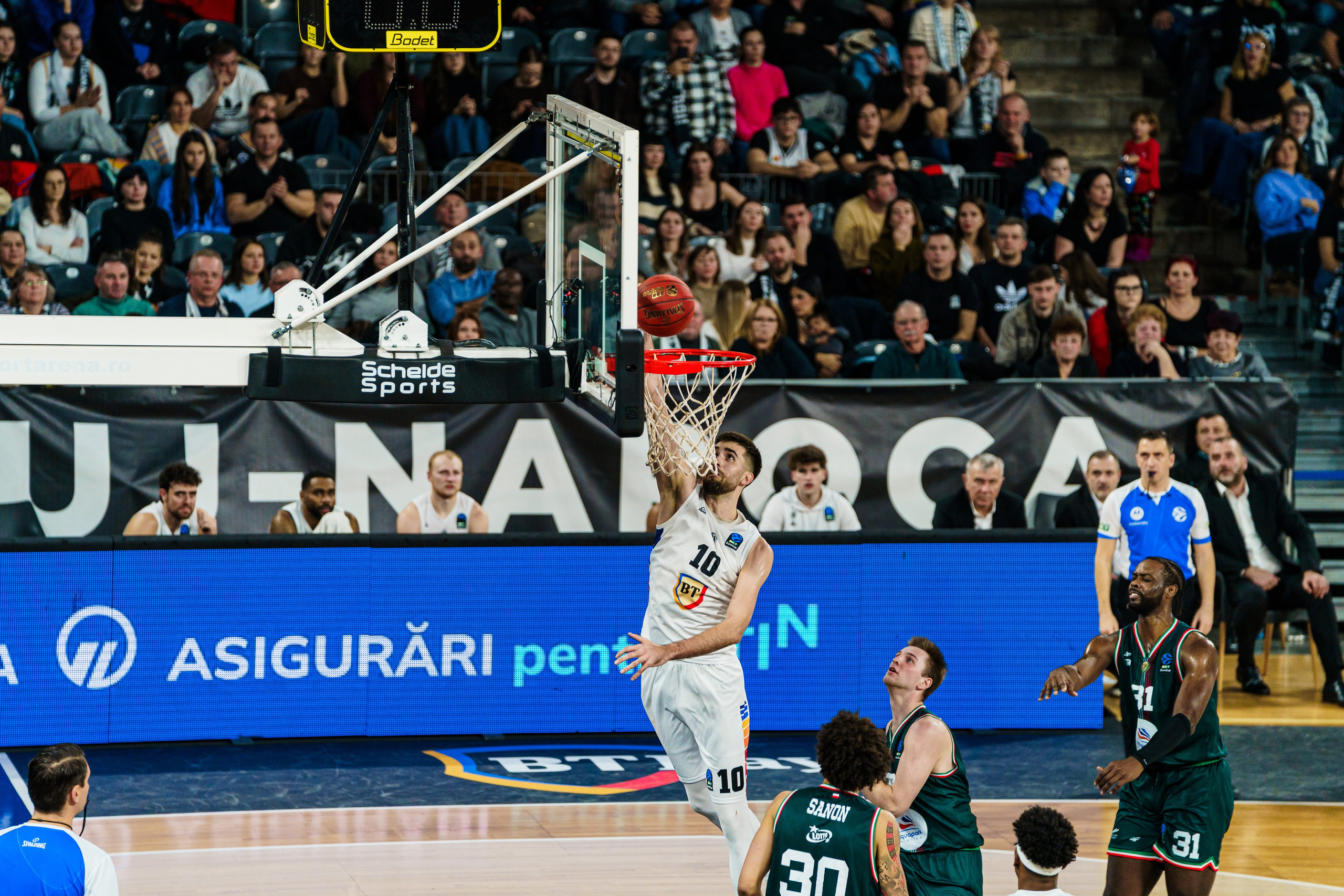 BASCHET. Alecsandru Braicu — Fotograf Sportiv