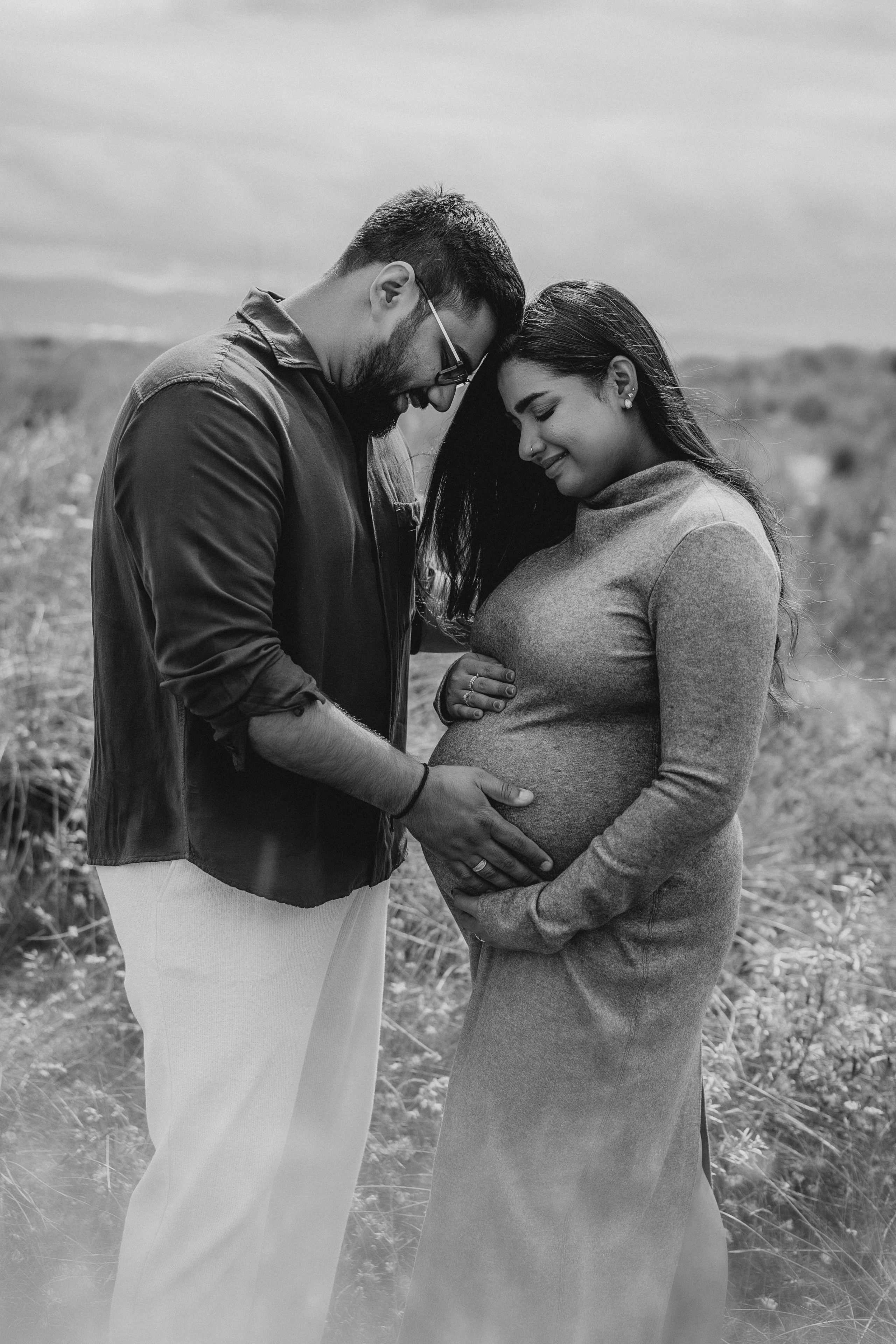 Meera: Bull island. Maternity/Love story/Wedding photographer