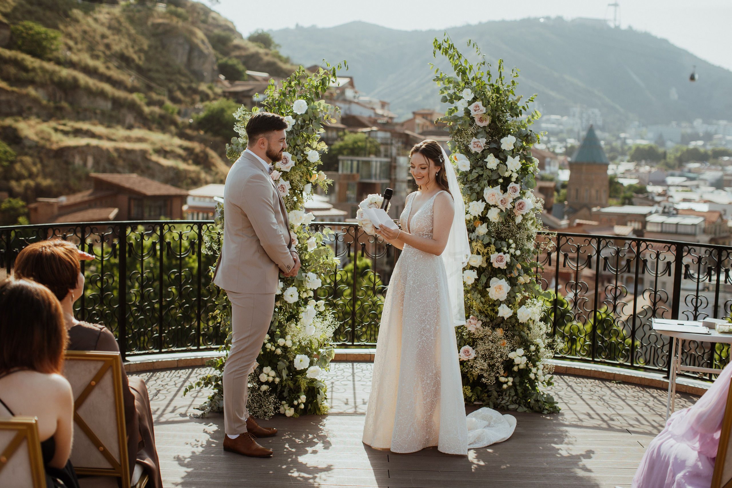 Wedding in Georgia for foreigners — Unique as you are. Арт Ивент Студио — Самое рейтинговое свадебное агентство в Грузии