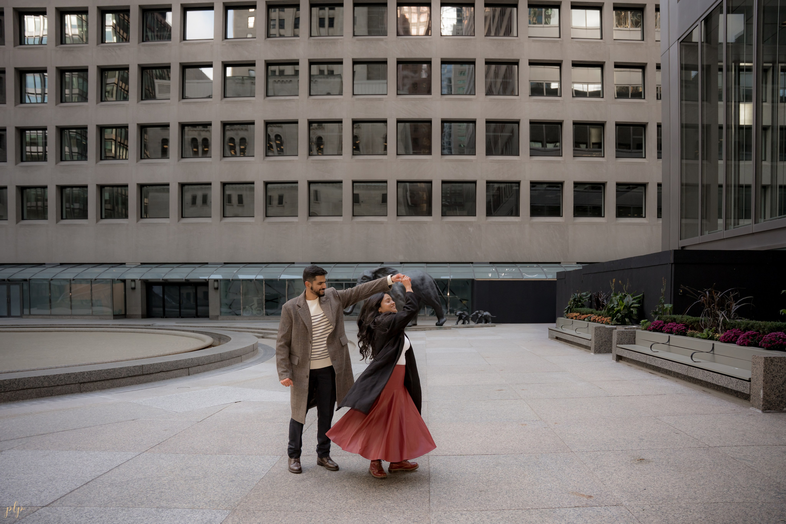 Harsh & Sneha. Wedding Photographers and Filmmakers