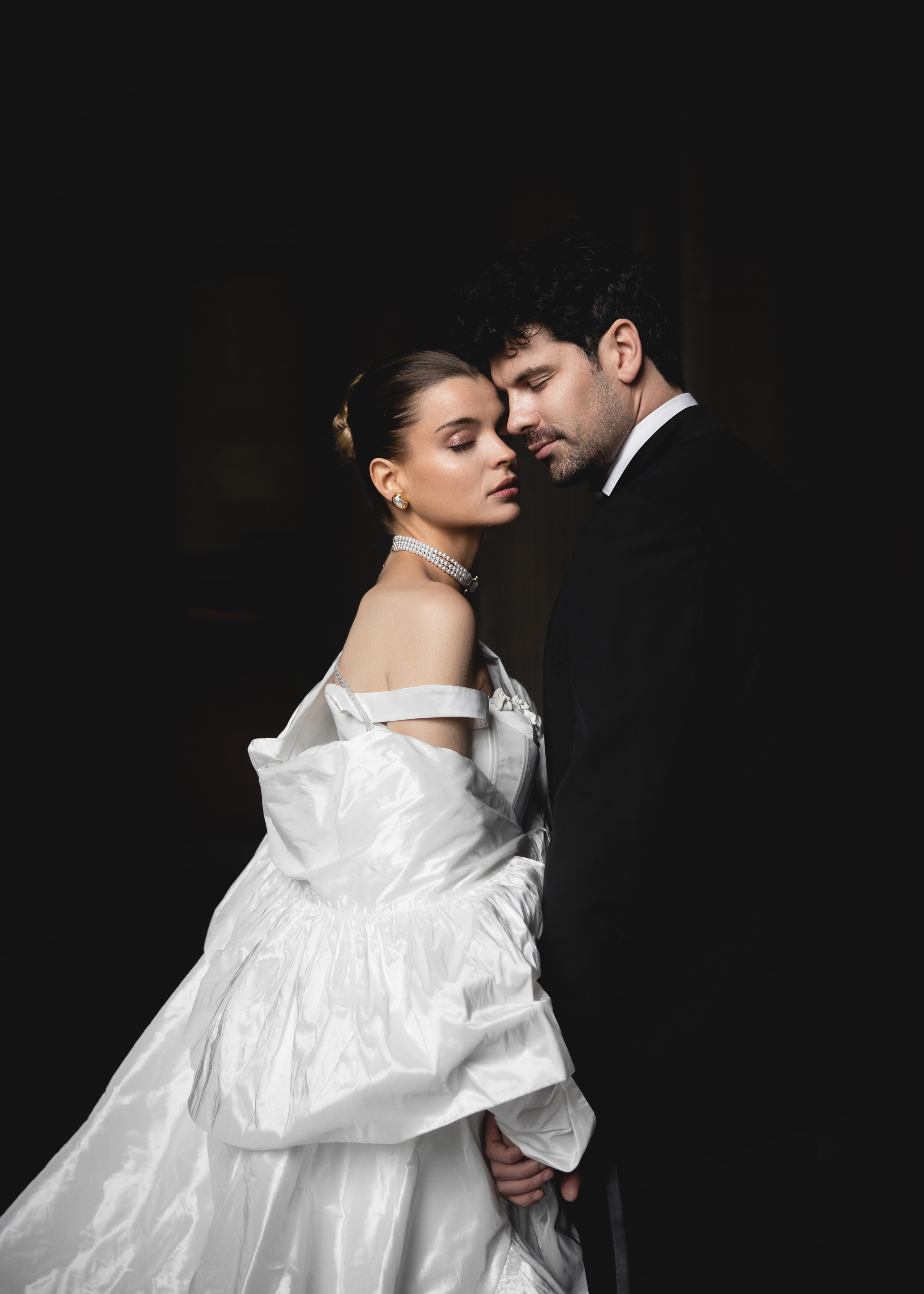 Paris. Professional wedding photographer in Copenhagen, Denmark — Julia Byron