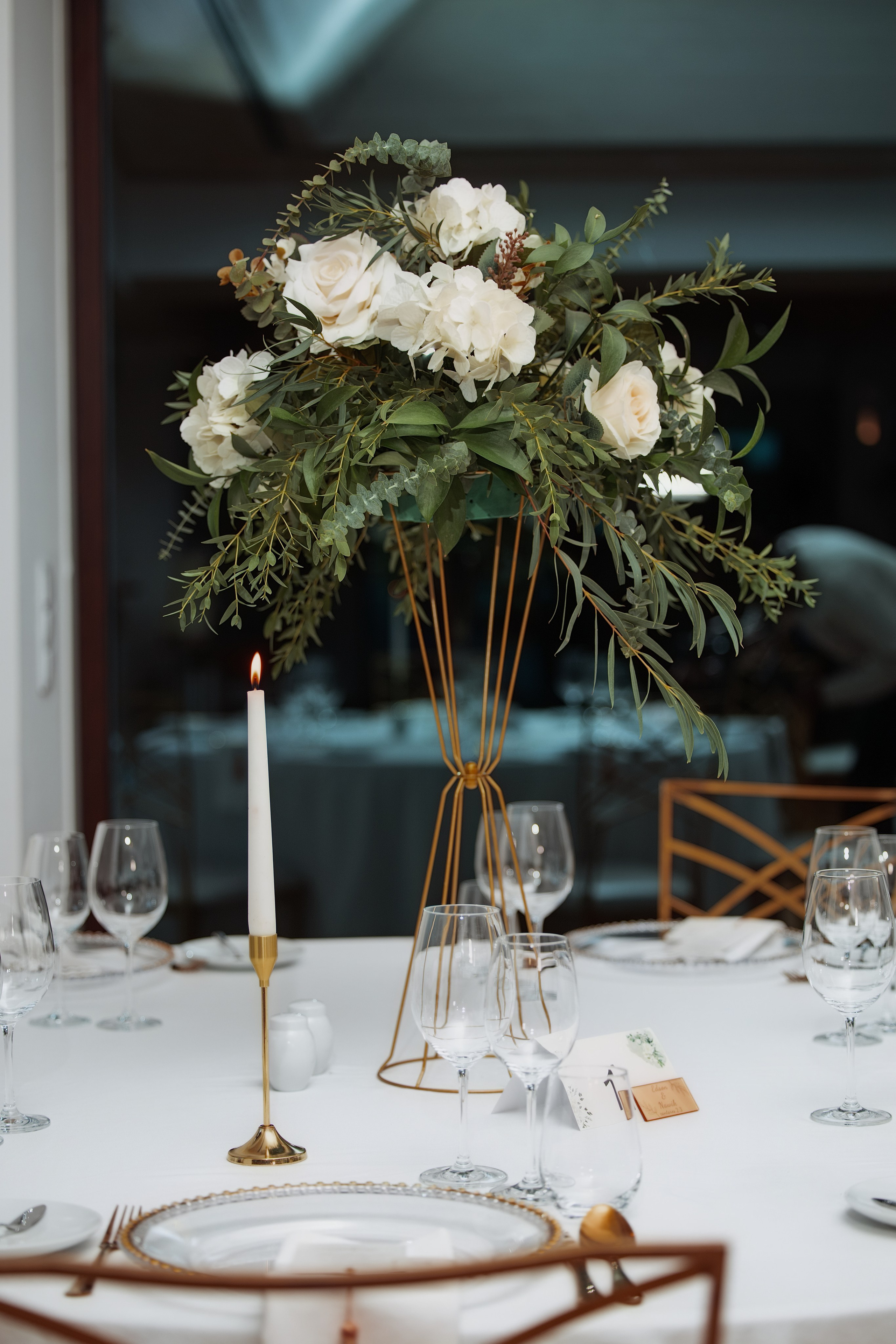 Nawik e Ethson. Fazemos o seu casamento ser lembrado por gerações