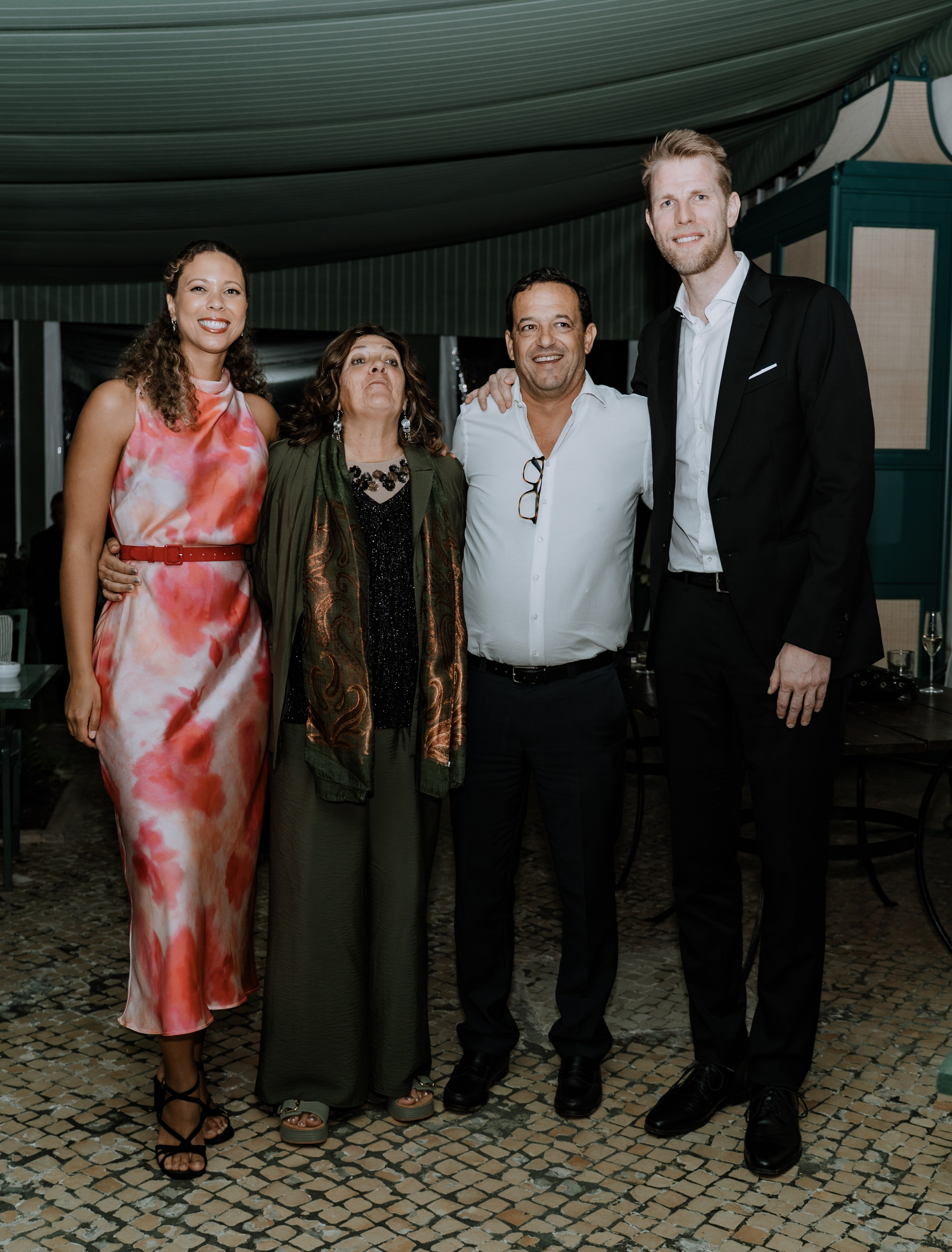 Maria & Artur. Fazemos o seu casamento ser lembrado por gerações
