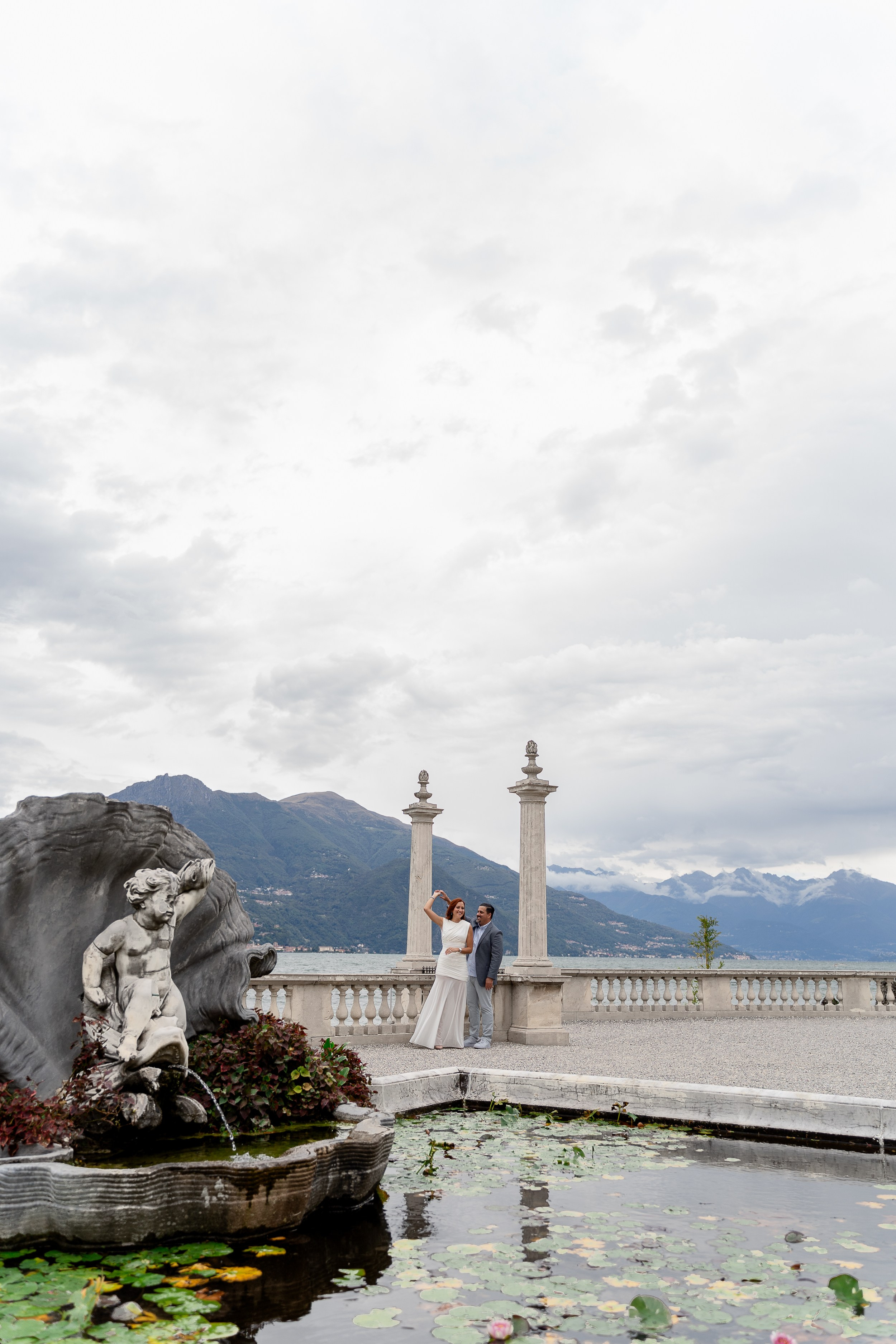 Villa Melzi Secret Proposal in Bellagio. Proposal Photographer in Lake Como