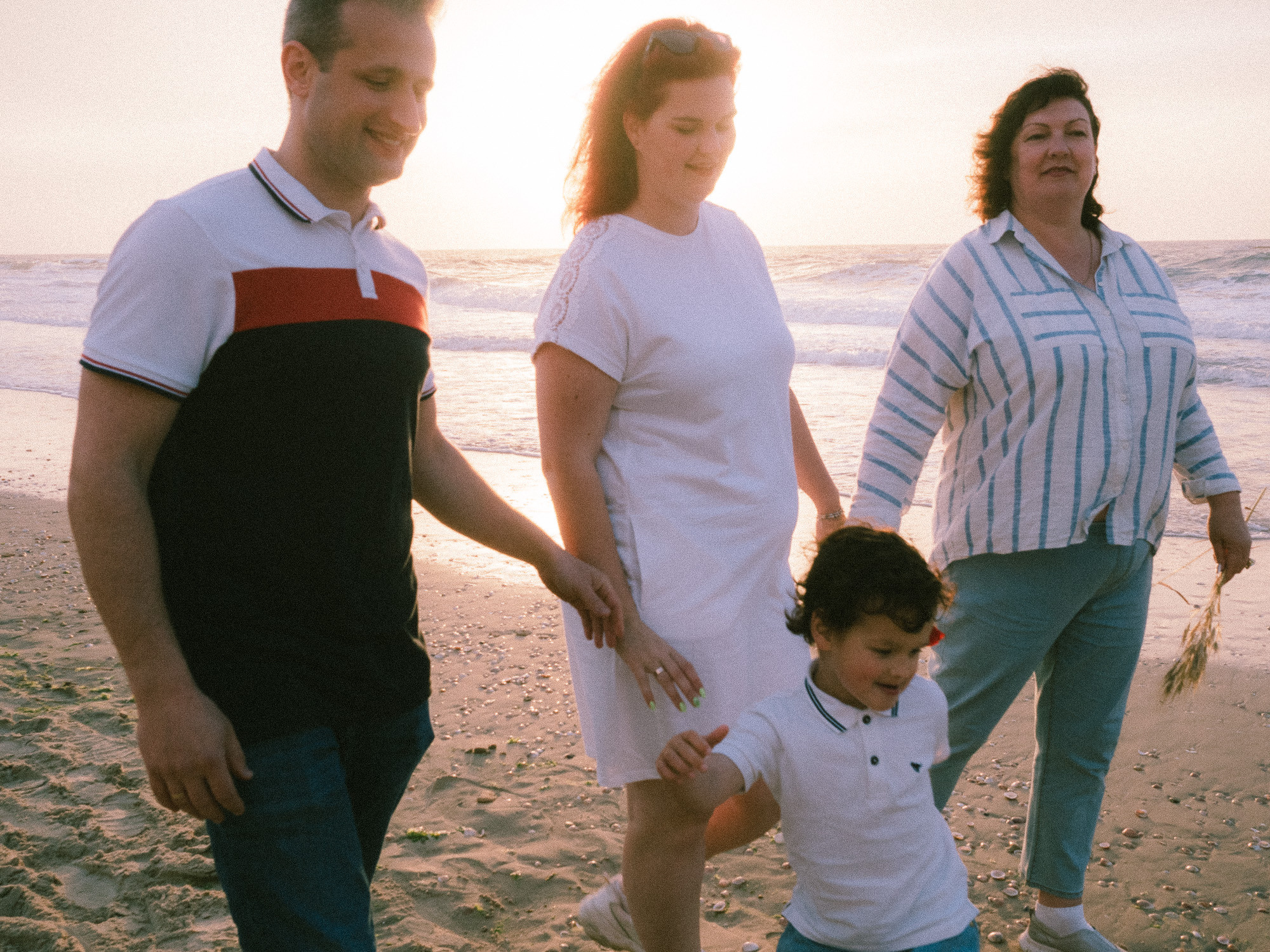 Ксюша и ее семья. Film portrait photographer