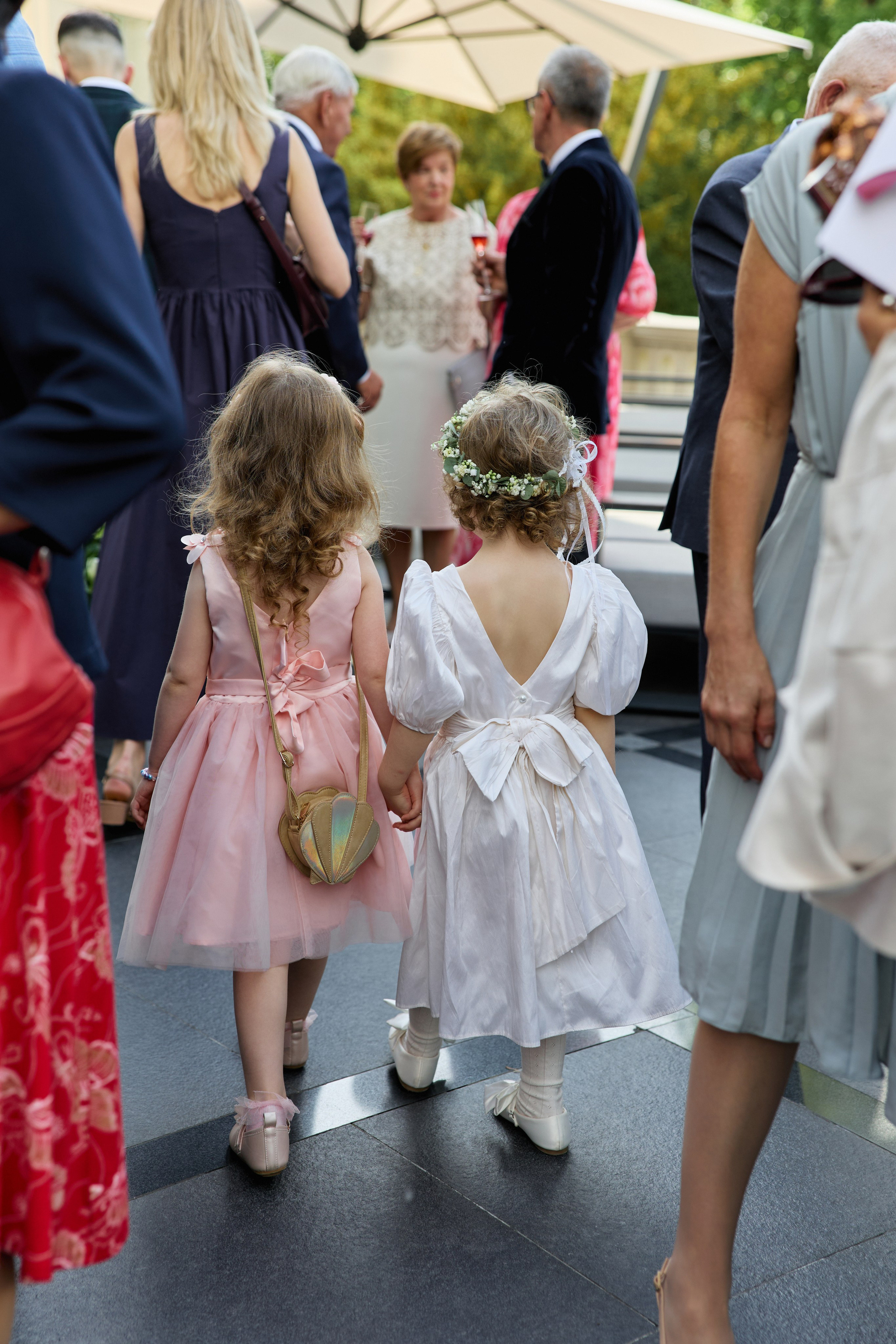 Wiktoria & Kacper. Pałac Goetz. Fotograf ślubny i rodzinny w Krakowie Yana Klymova