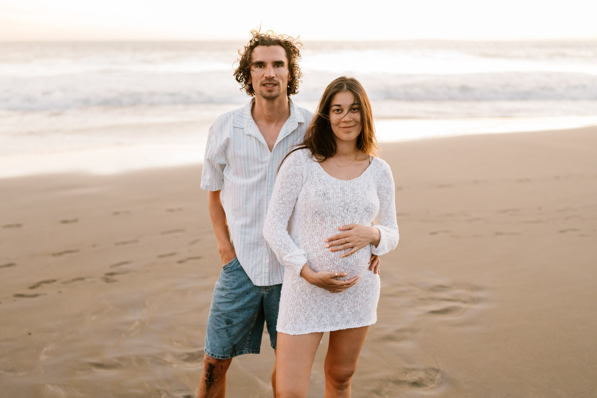 LARISSA & SJUUL MATERNITY. Female Photographer in Bali