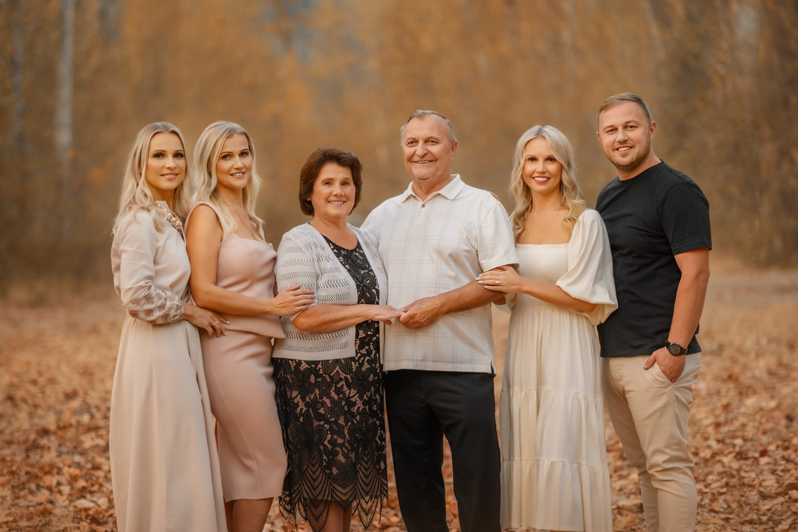 Emily’s family. Wedding & family photography in Seattle area. Helen Michelle photographer