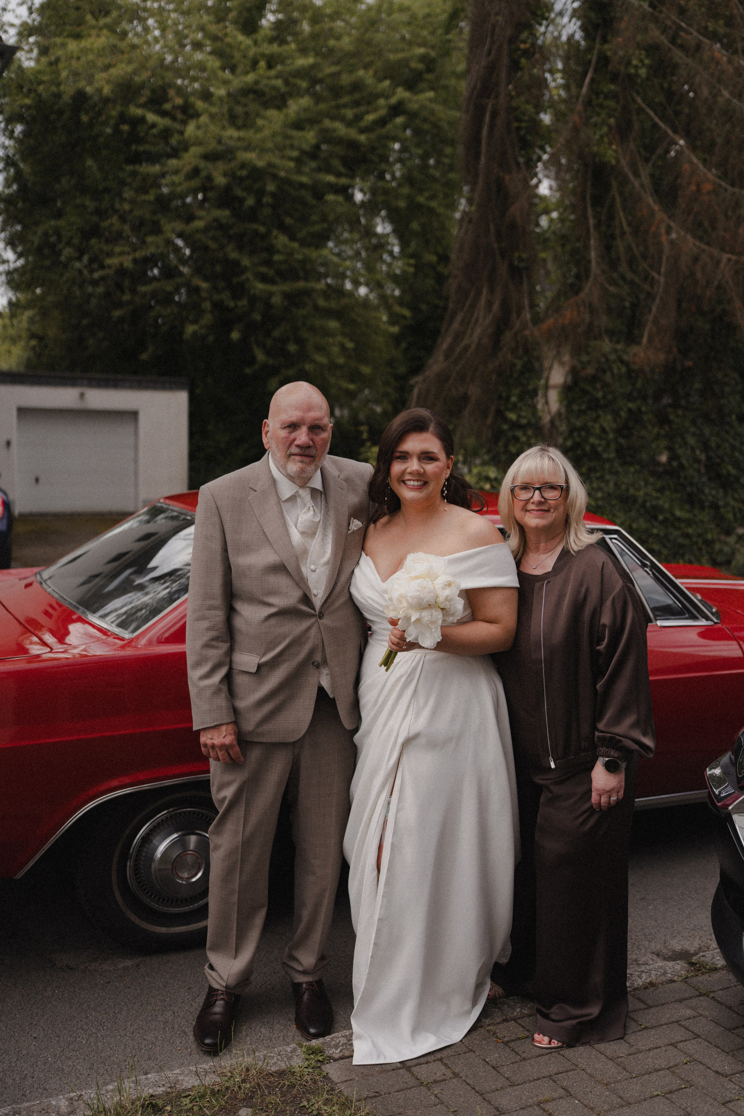 Jessica & Felix I Gesellschaft Harmonie Bochum. Hochzeitsfotografin Bochum | Halyna Reiche Fotografie NRW