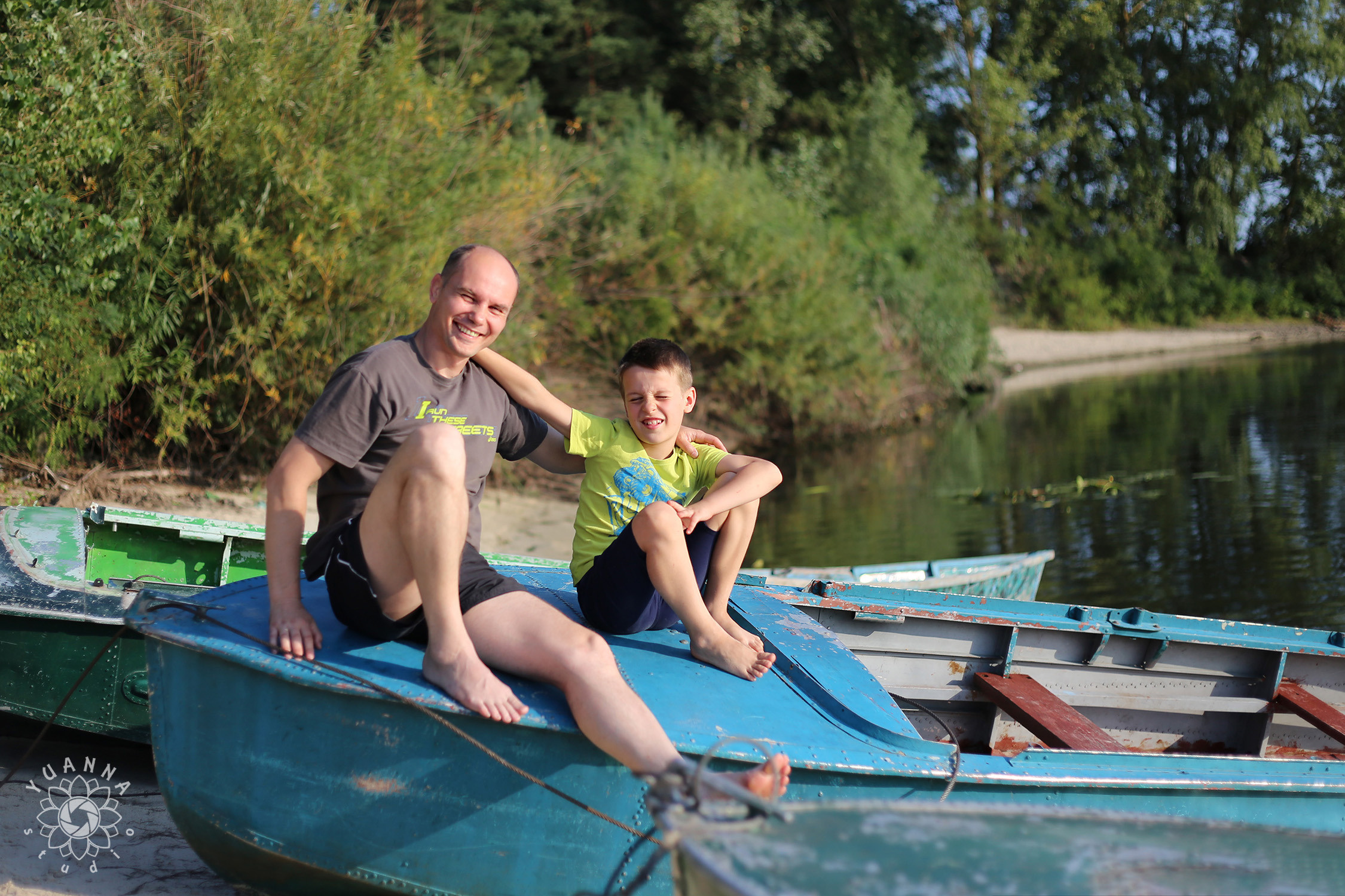 Summer. YuAnna studio. Family & Kids Photographer in Seattle area, located in