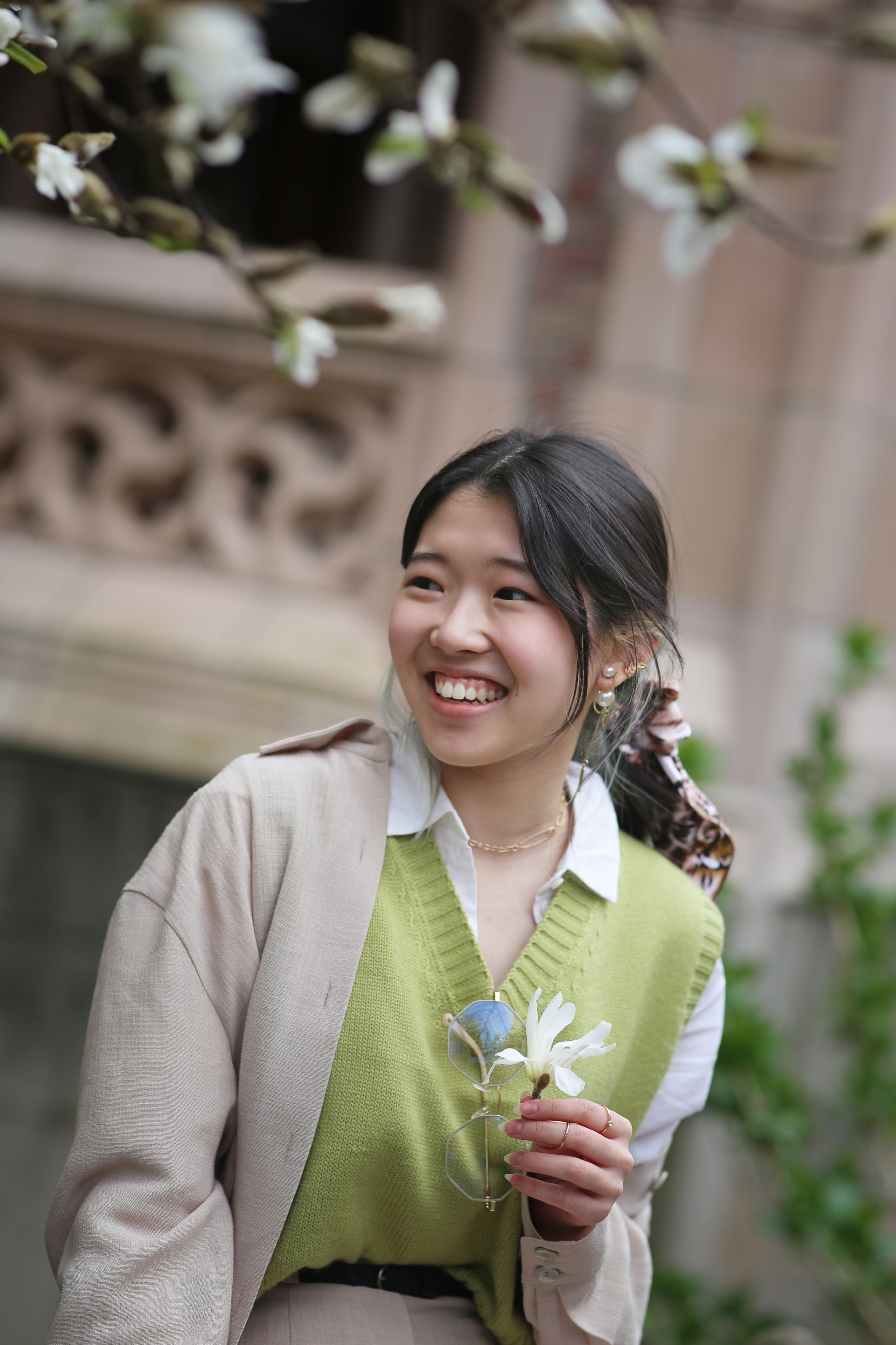 Spring Blossom. YuAnna studio. Family & Kids Photographer in Seattle area, located in