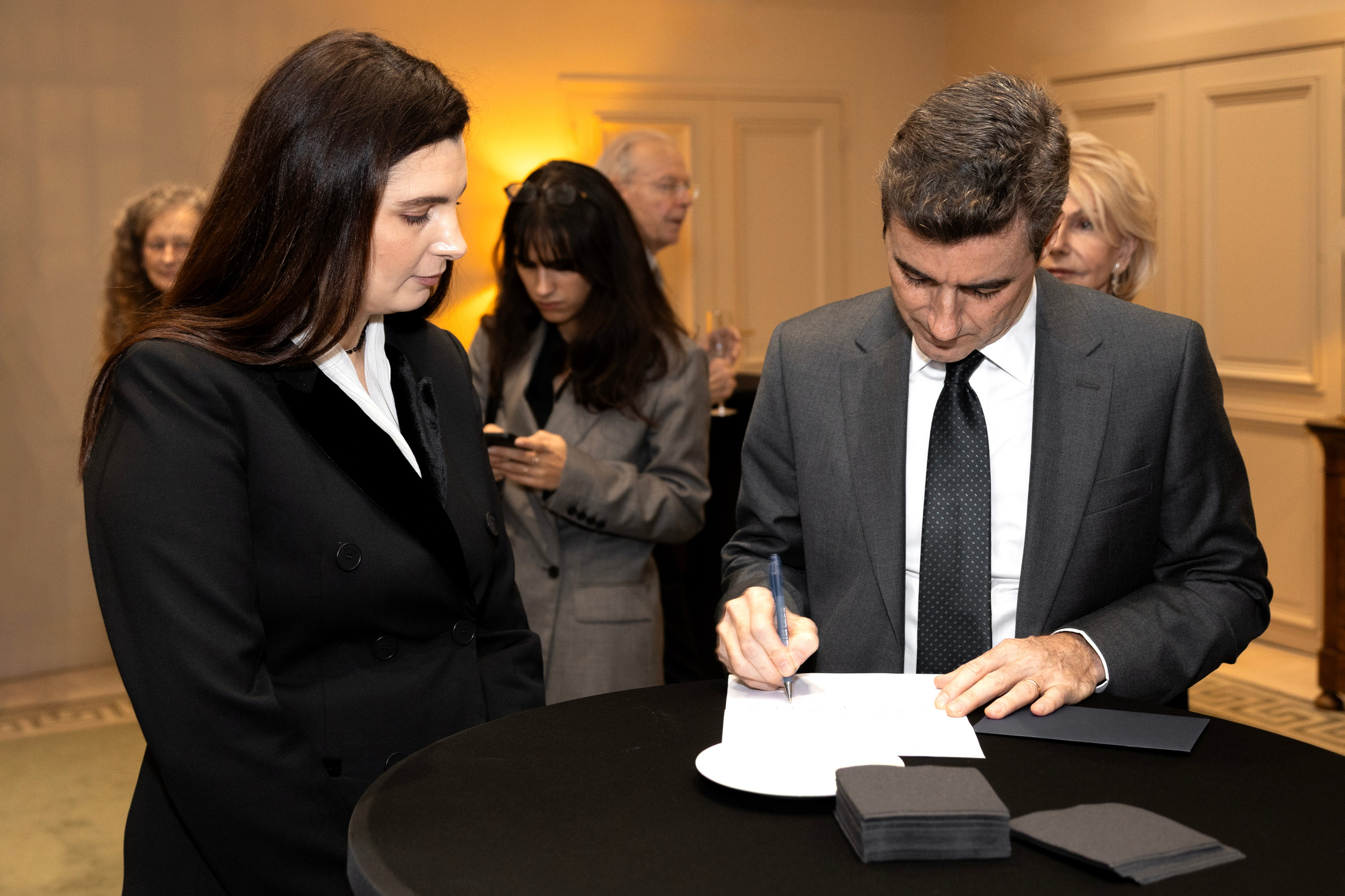 Grand Prix du GAFF 2025. Wedding, event and family photographer in Paris, Emilian Olaru