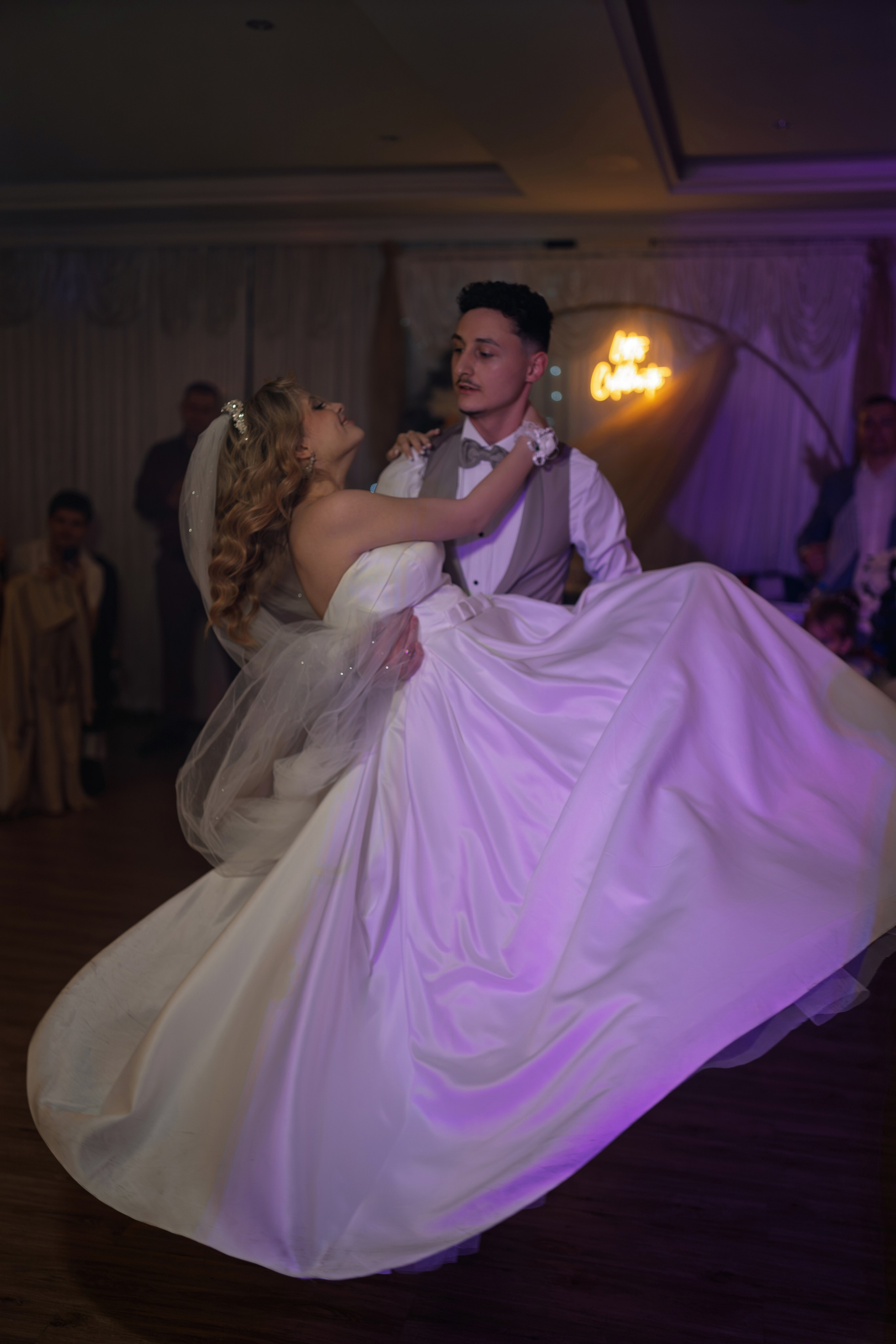 Ion & Laura. Wedding photographer in United Kingdom