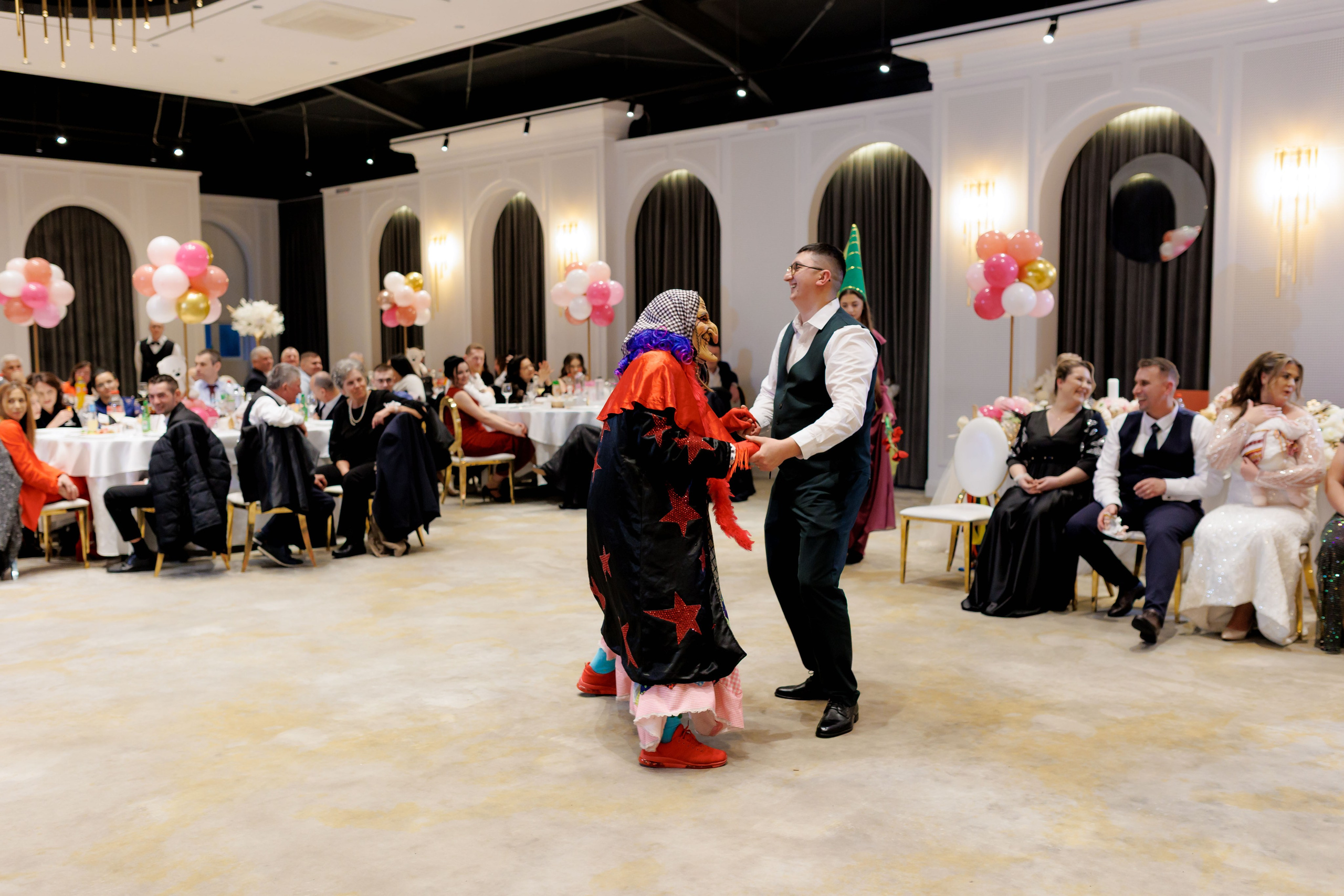 Povestea voastră, regizată de noi |Cristi Turculet Videograf Nuntă Suceava | wedding highlight. Servicii foto-video profesionale, pentru momente de neuitat