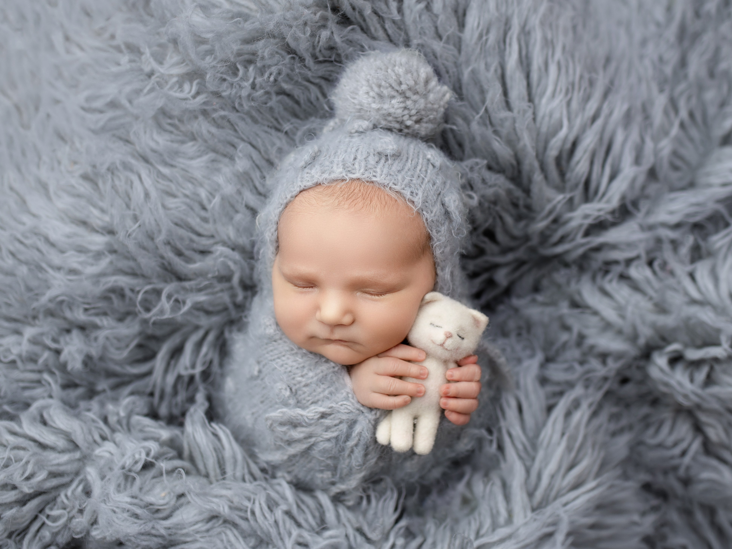 Esu Aleksandra naujagimių ir kudikių fotografė iš Vilniaus