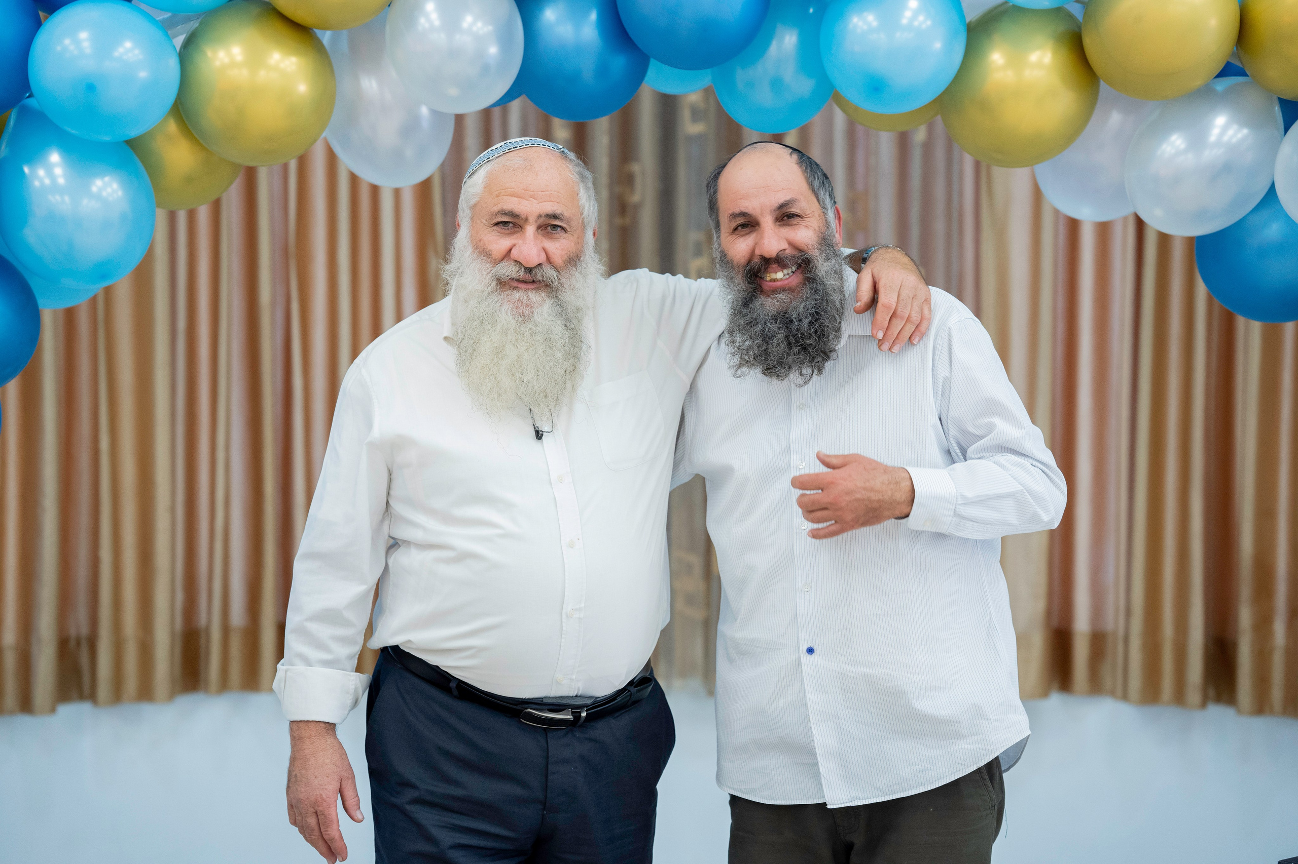 הברית של יוסף וחנה. יוסף מזרחי צילום חתונה, ברית וזוגיות. צלם מקצועי שאוהב להוציא אתכם הכי יפים ברגעים הכי מרגשים