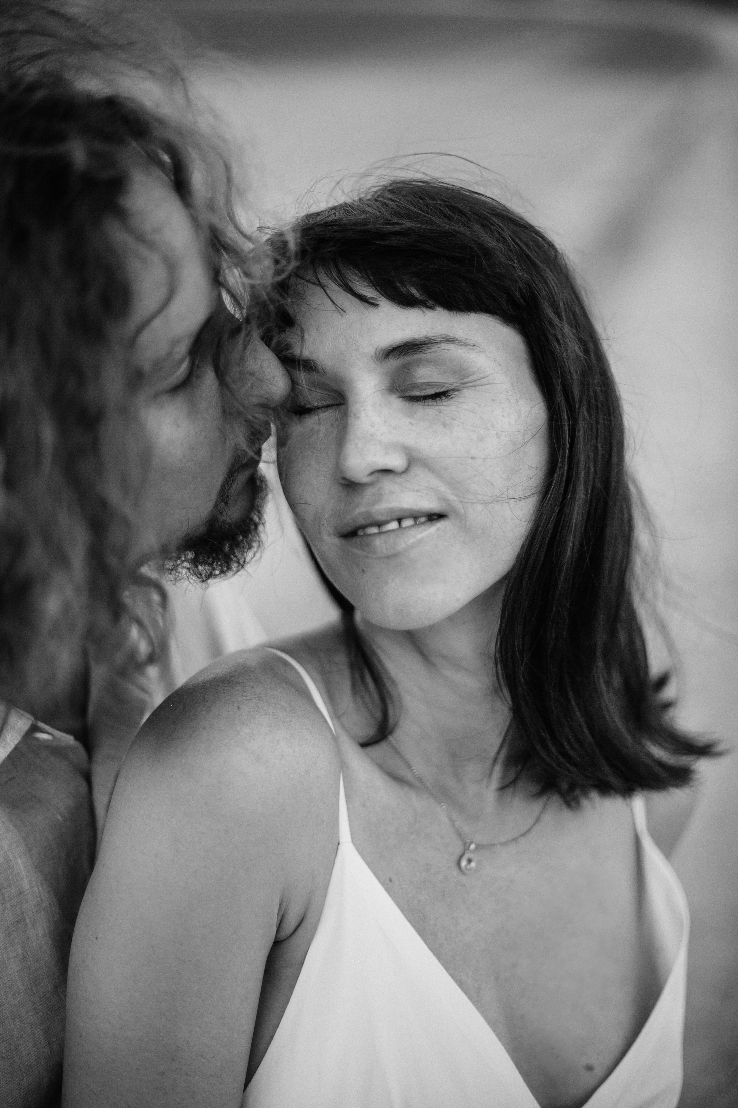 Kiryat Tivon field. Family photographer in Israel