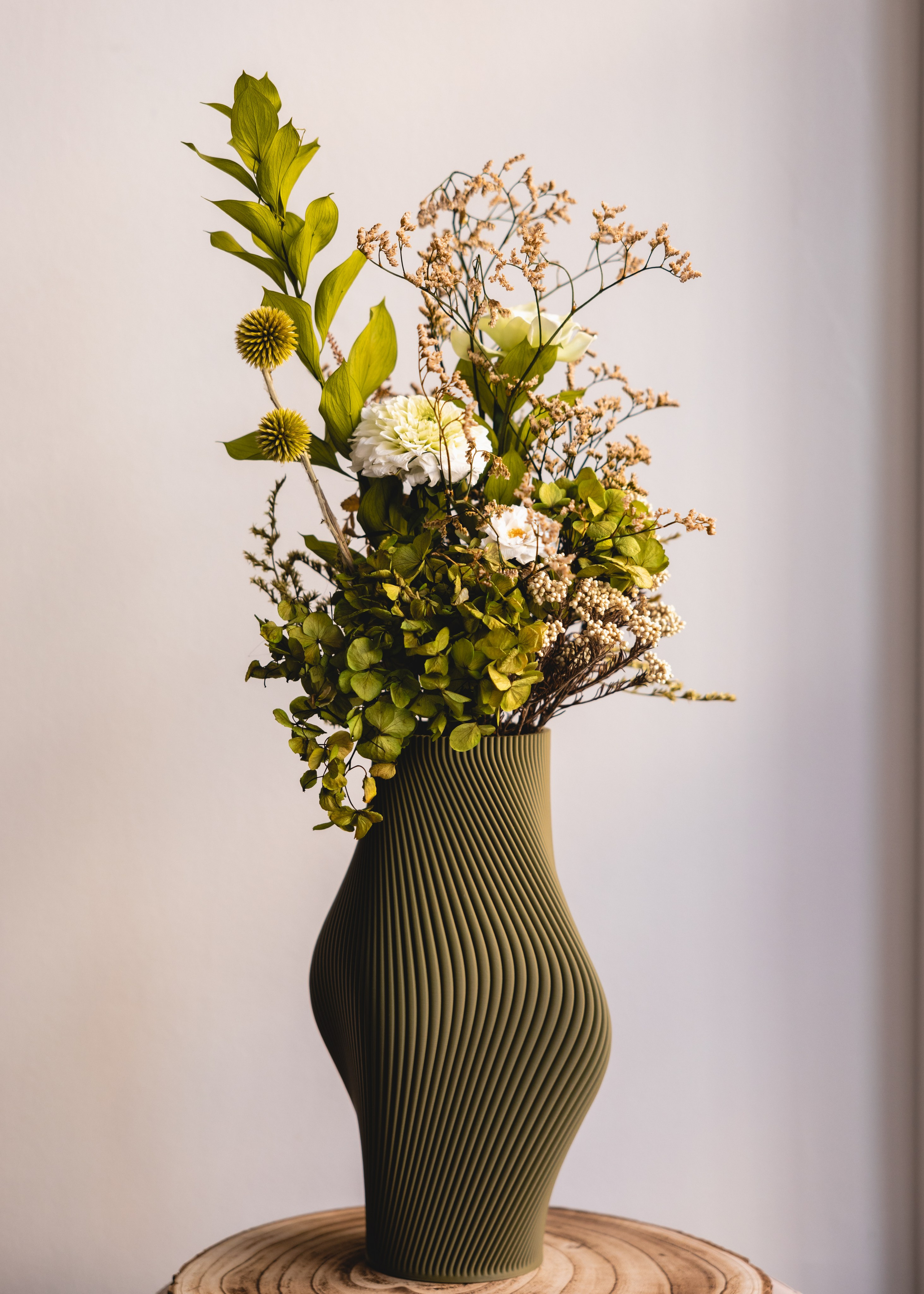 Wow blomster. Professional wedding photographer in Copenhagen, Denmark — Julia Byron