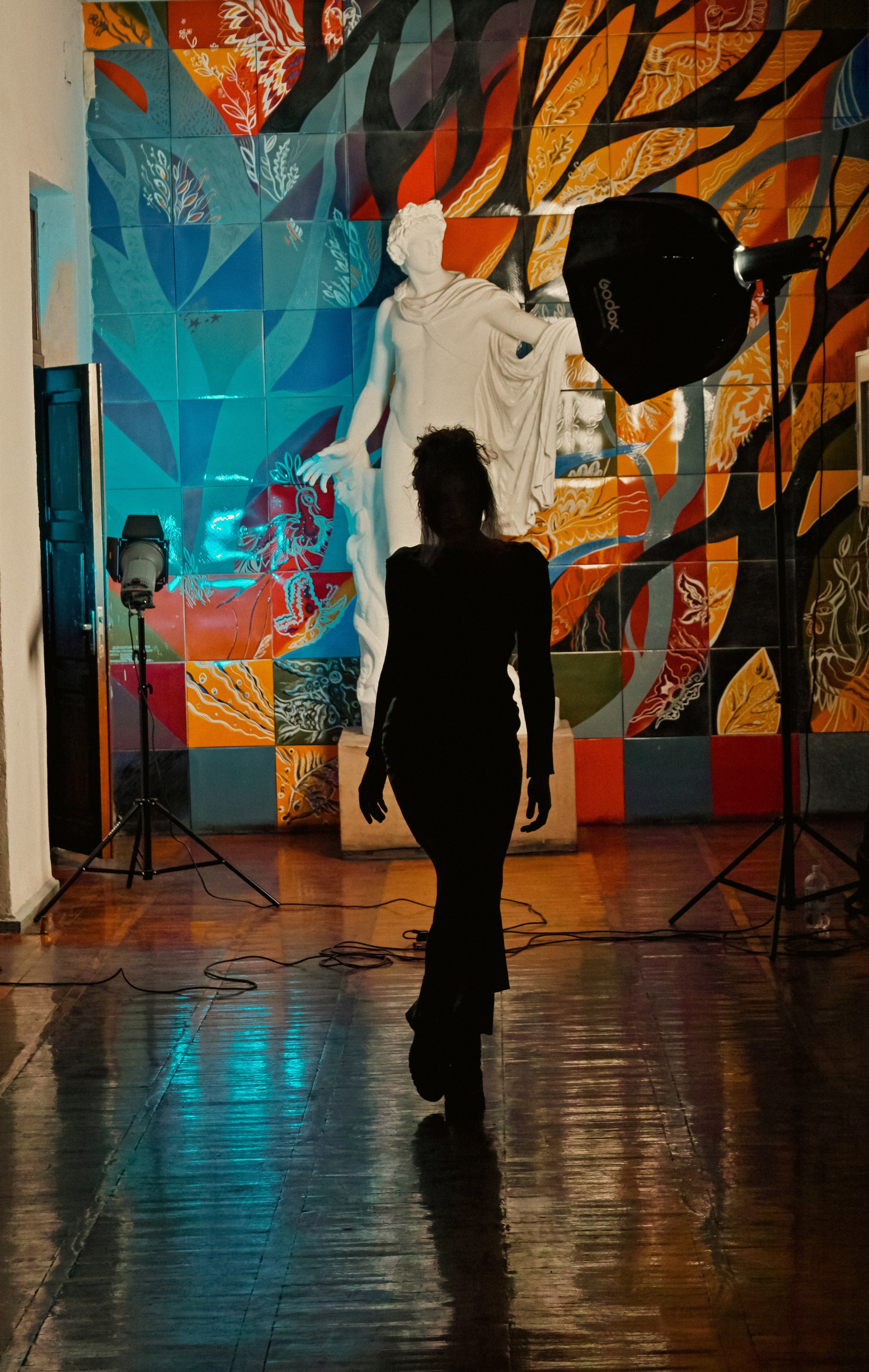 EXHIBITION. Lero Photographer and a set designer|individual custom portrait and advertising photography in Zutphen