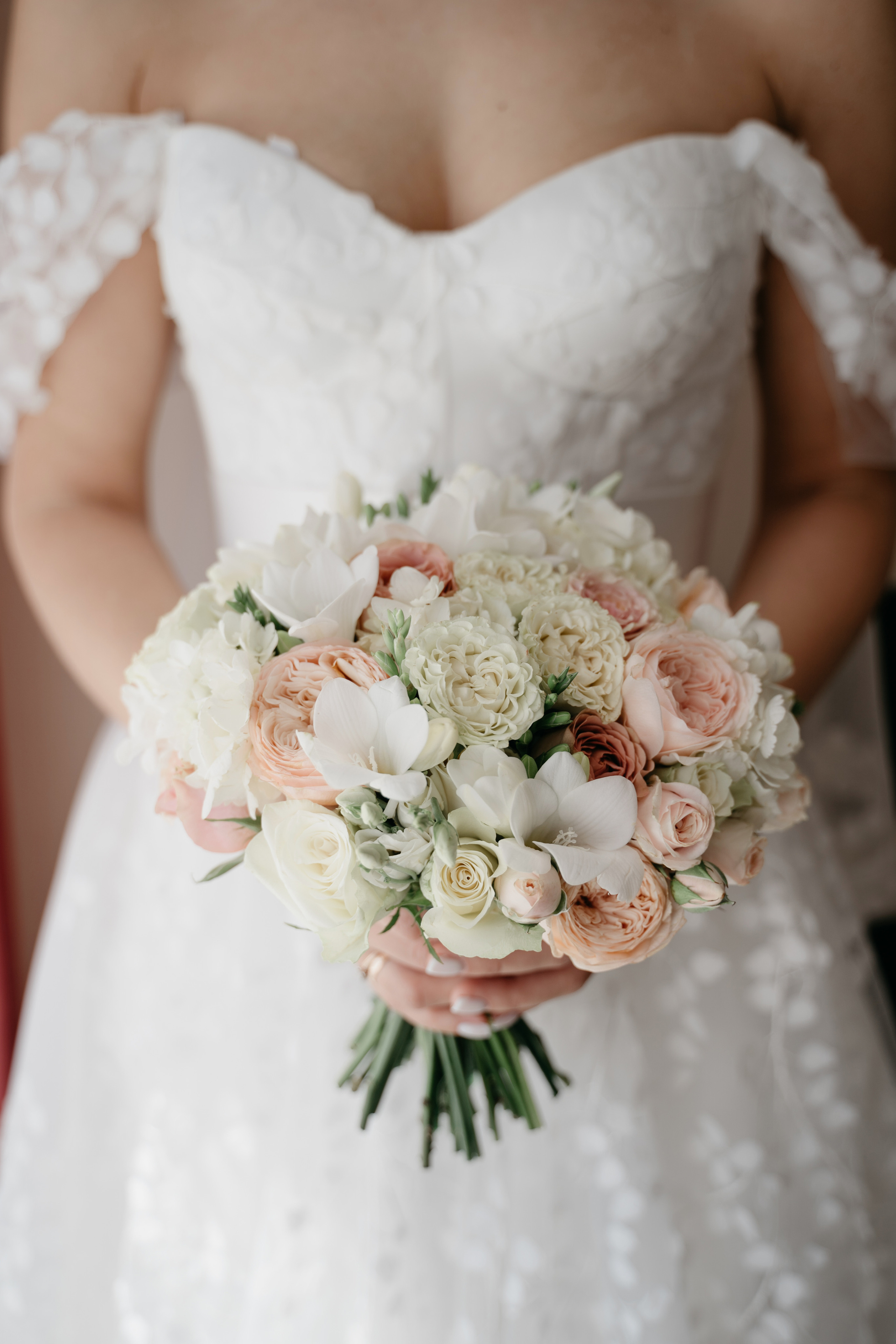 Узунджа и Ливадийский. Свадьба в апреле в Крыму. Свадебный и семейный фотограф Алексей Попов. Штутгарт, Германия