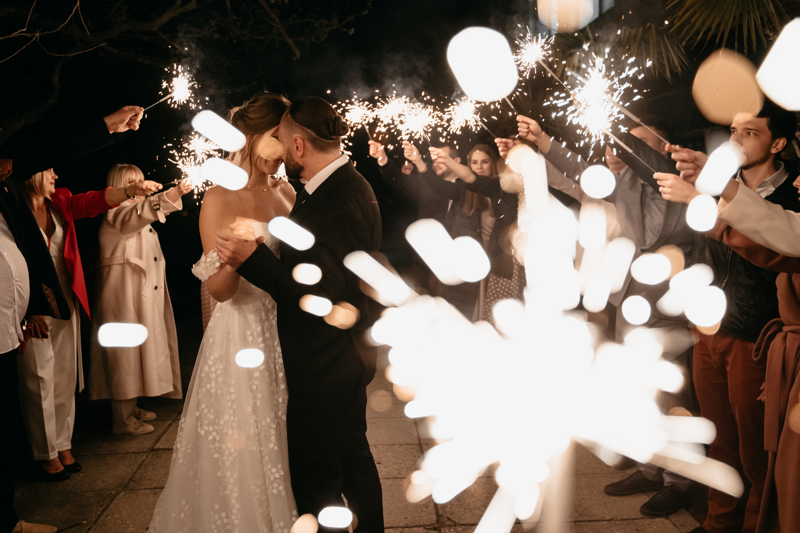 Узунджа и Ливадийский. Свадьба в апреле в Крыму. Свадебный и семейный фотограф Алексей Попов. Штутгарт, Германия