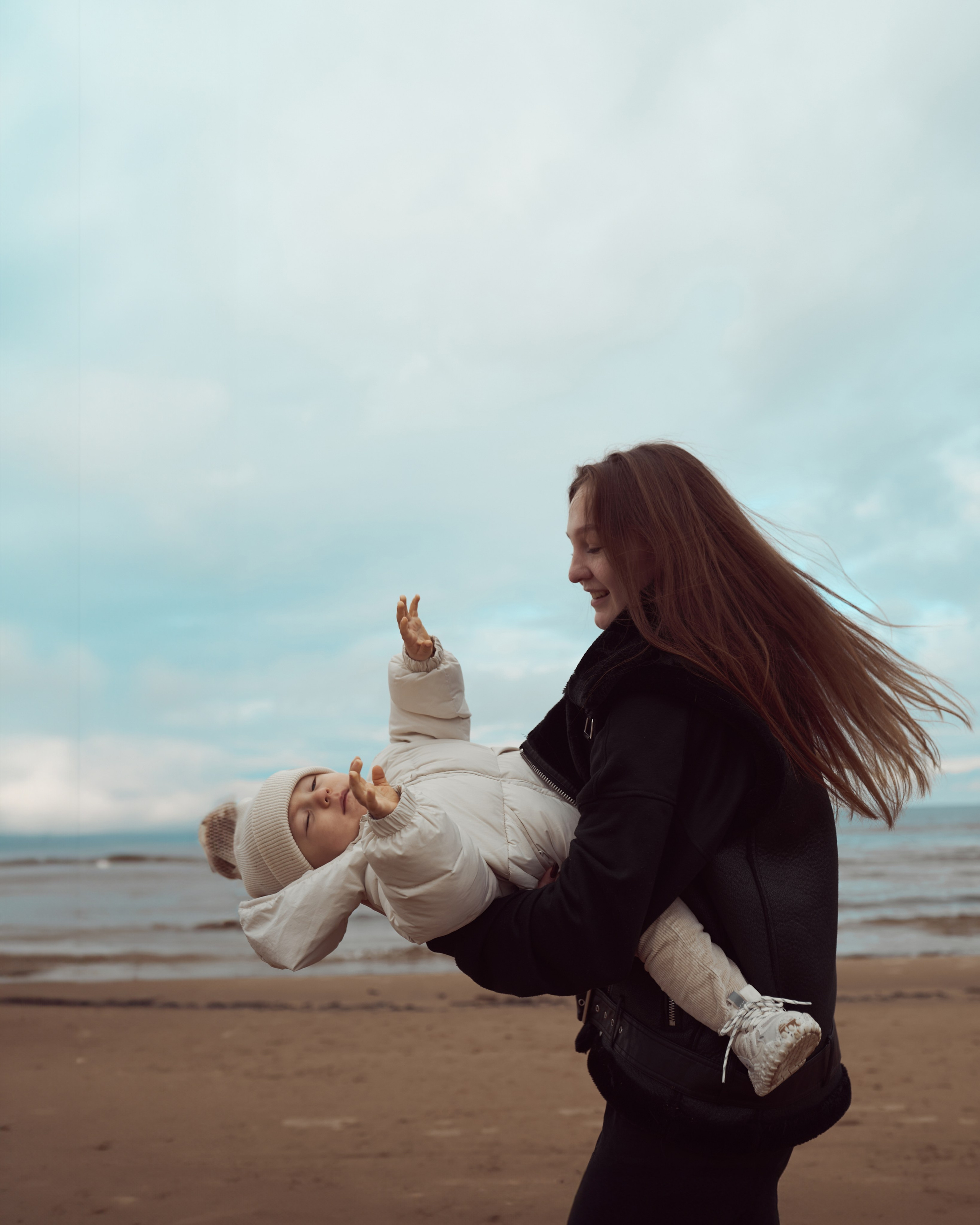 Portrait photographer in Riga. Photographer in Doha, Qatar