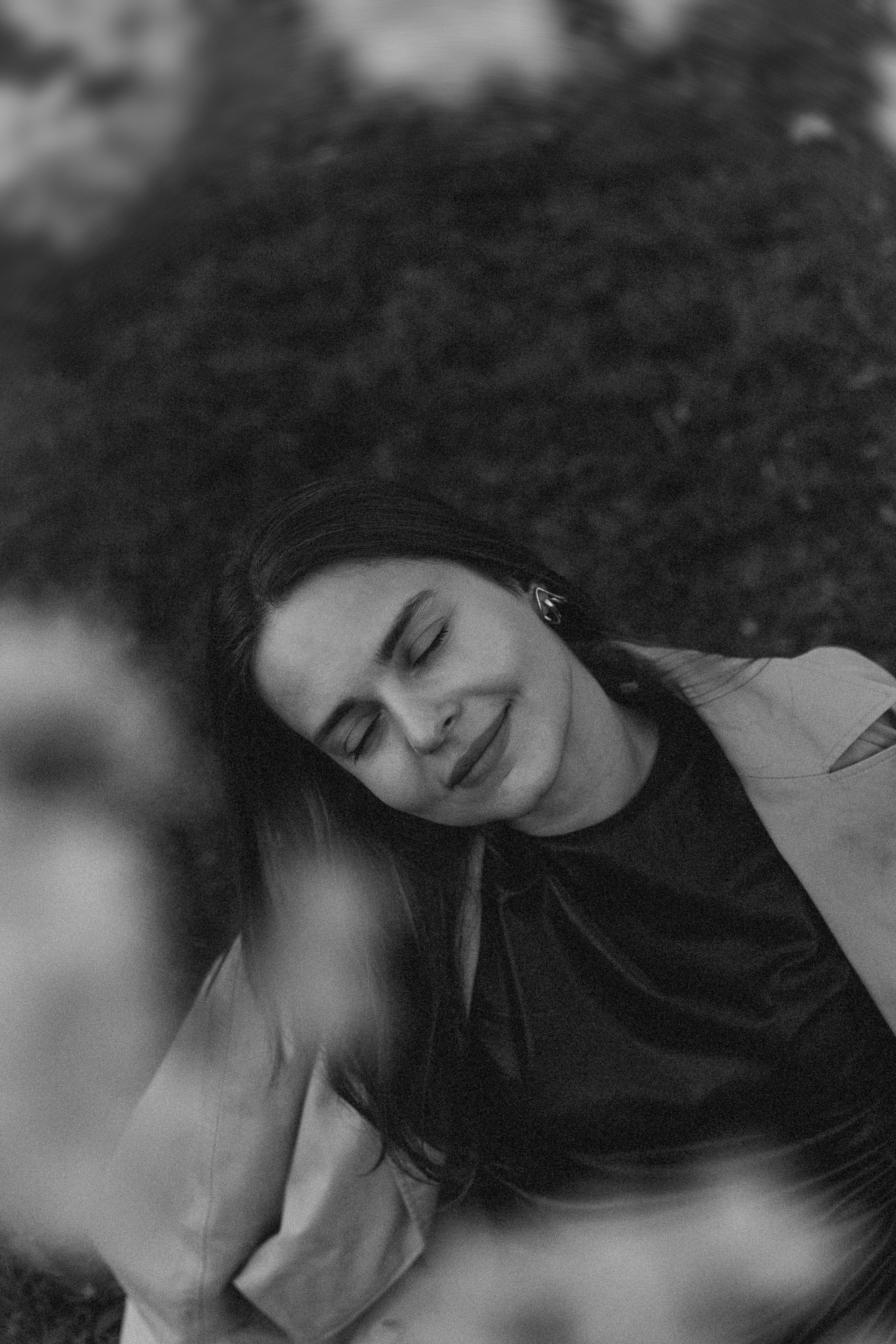 Прогулка Ольги в сакуре. Family photographer in Vilnuis Svetlana Naumova