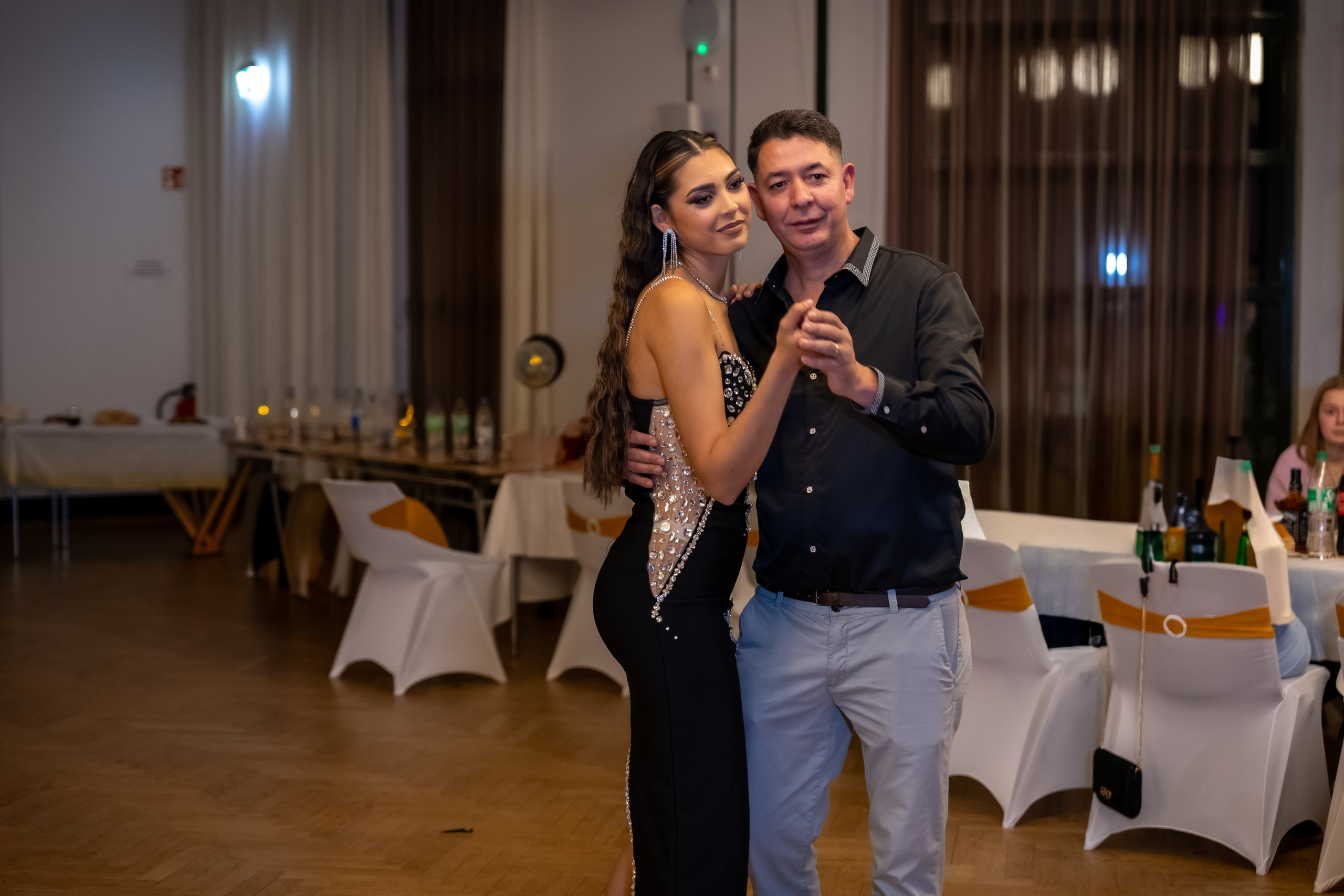 Denisa 18 Ani Majorat