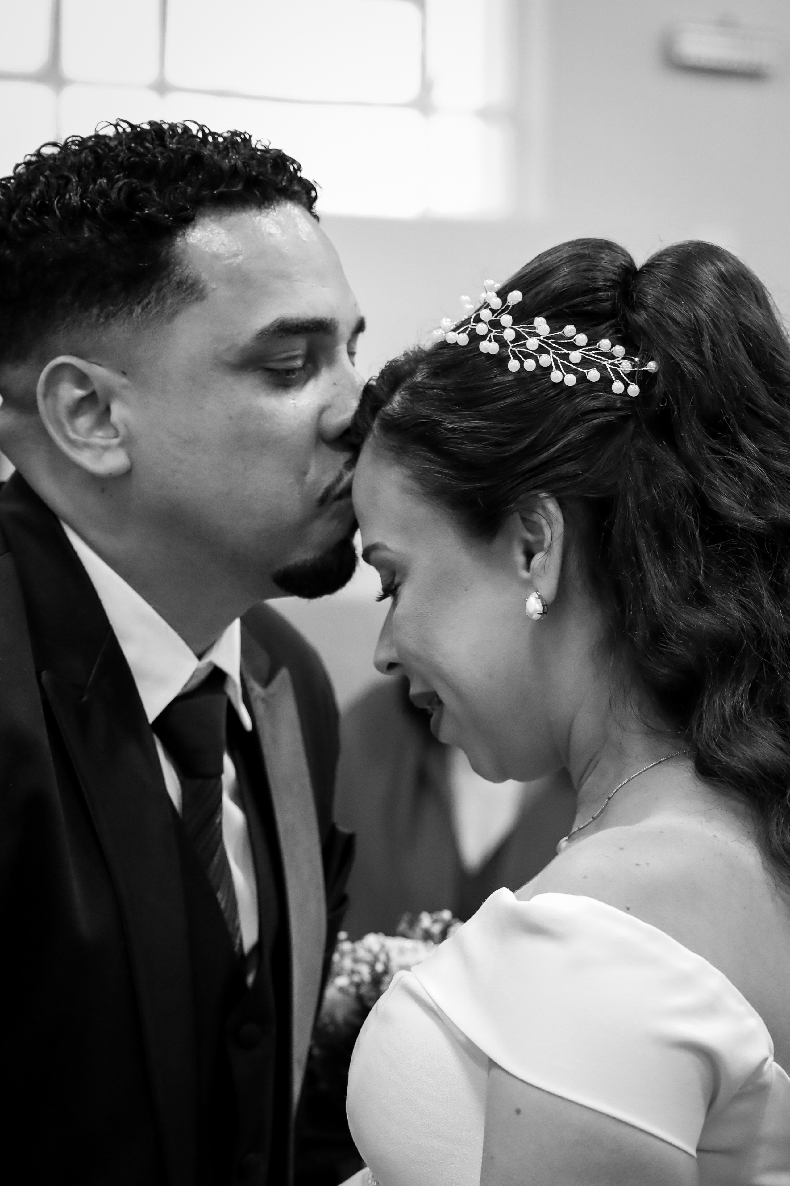 CASAMENTOS. Fotógrafo de momentos Sagrados