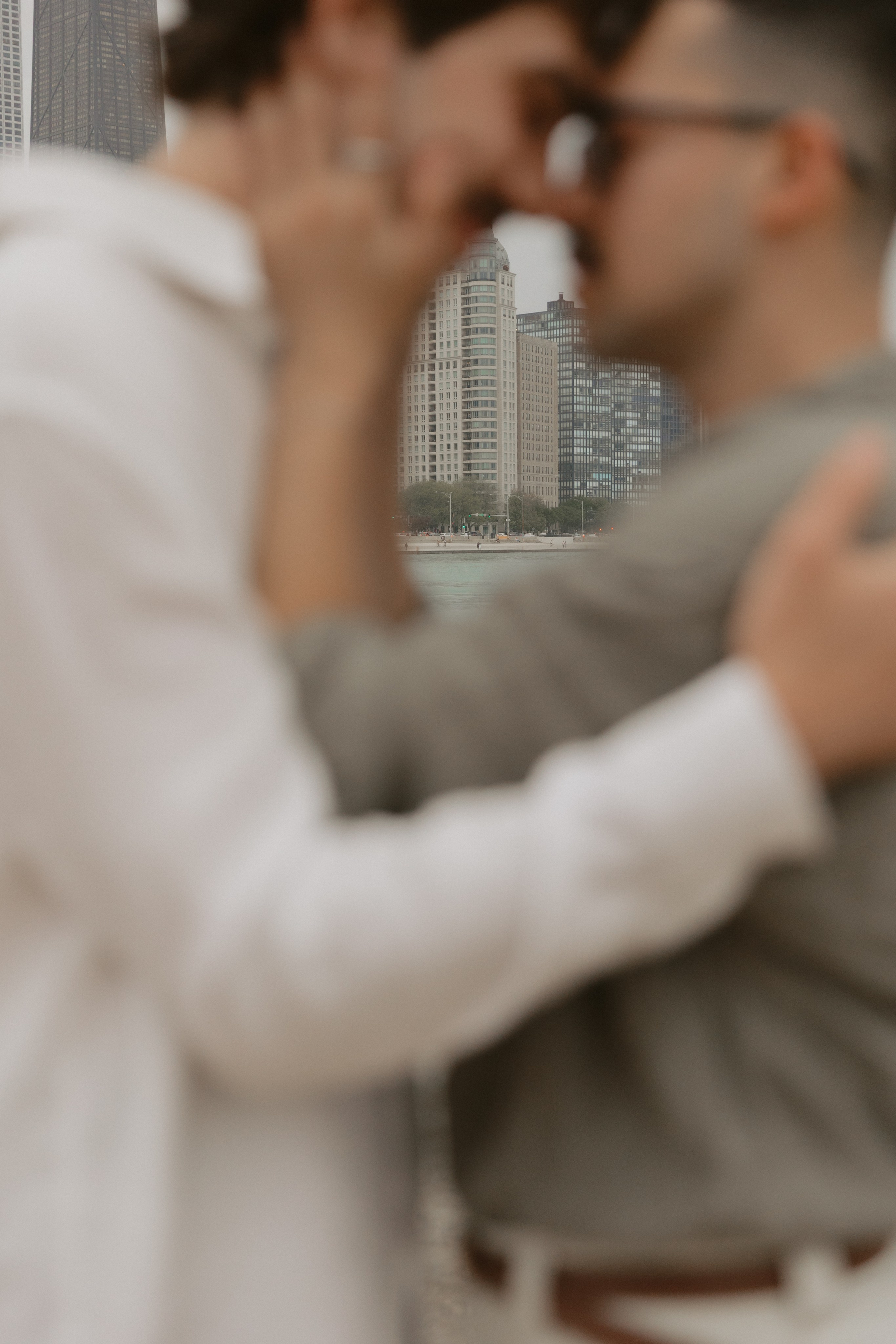 Neil&Alex. Couple photographer in Chicago