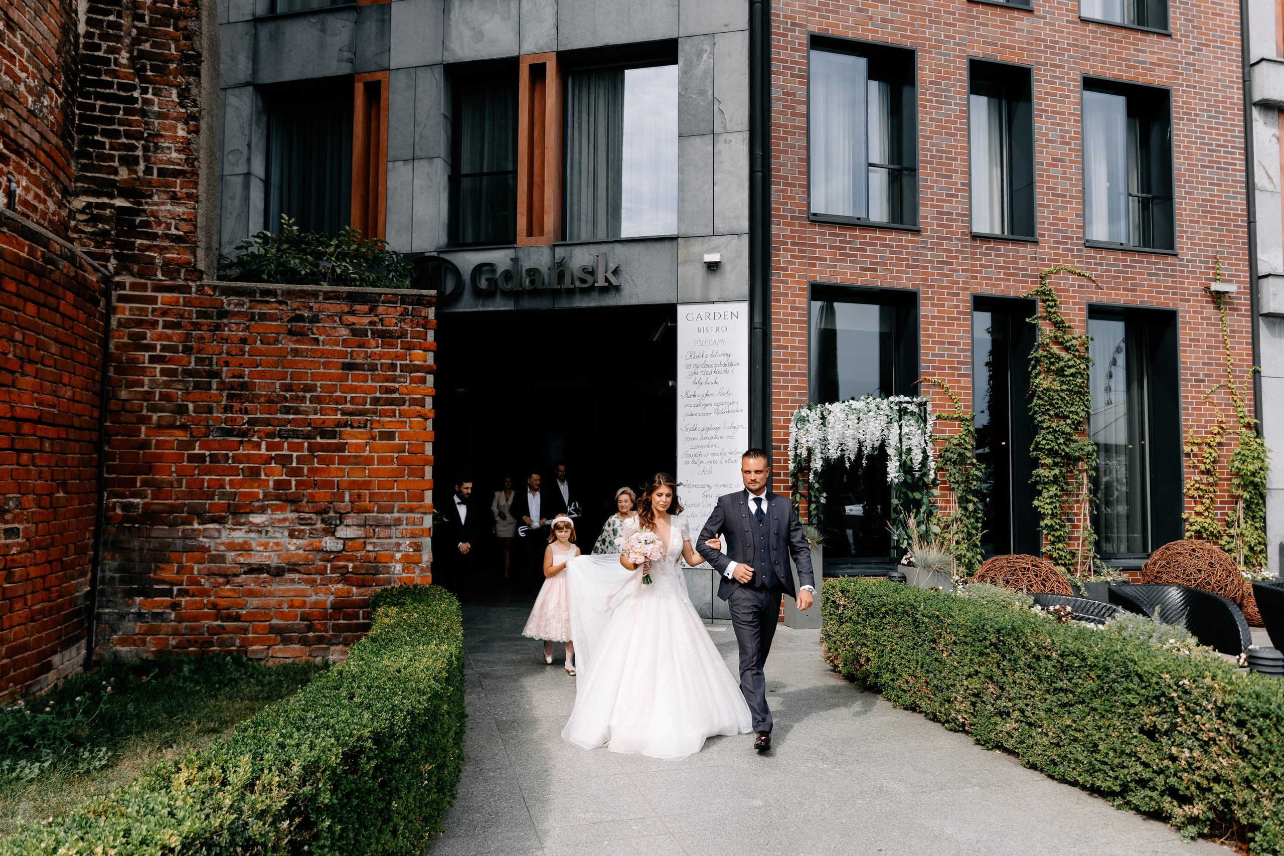 Krzysztof ♡ Weronika. Fotograf Ślubny Warszawa - Sesje Biznesowe Rodzinne Eventy