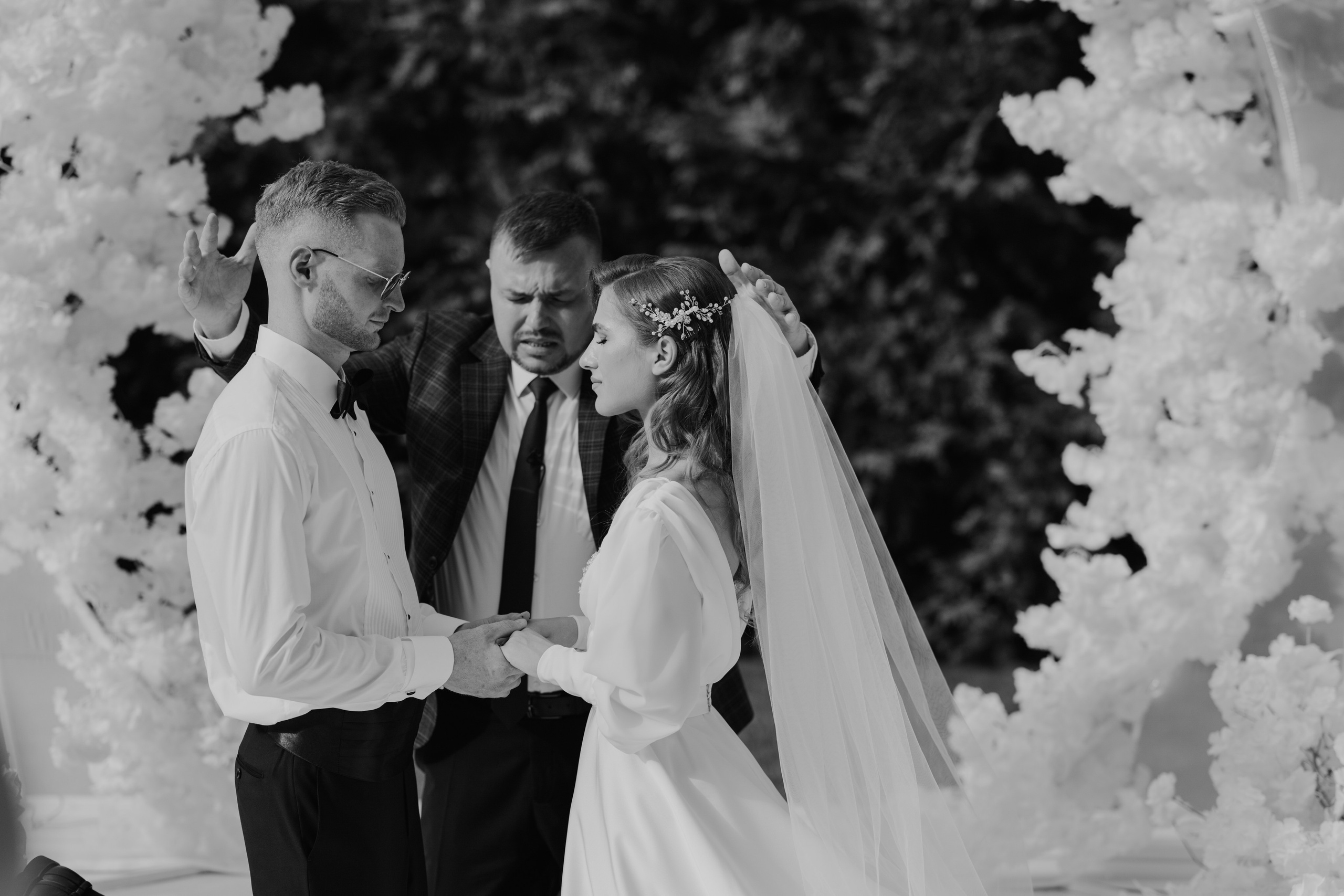 Corina & Dumitru. Main