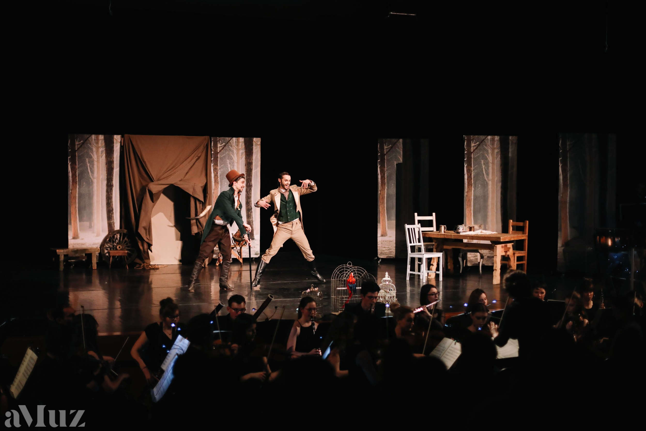 Opera Łąkowa. Fotograf Ślubny Warszawa - Sesje Biznesowe Rodzinne Eventy