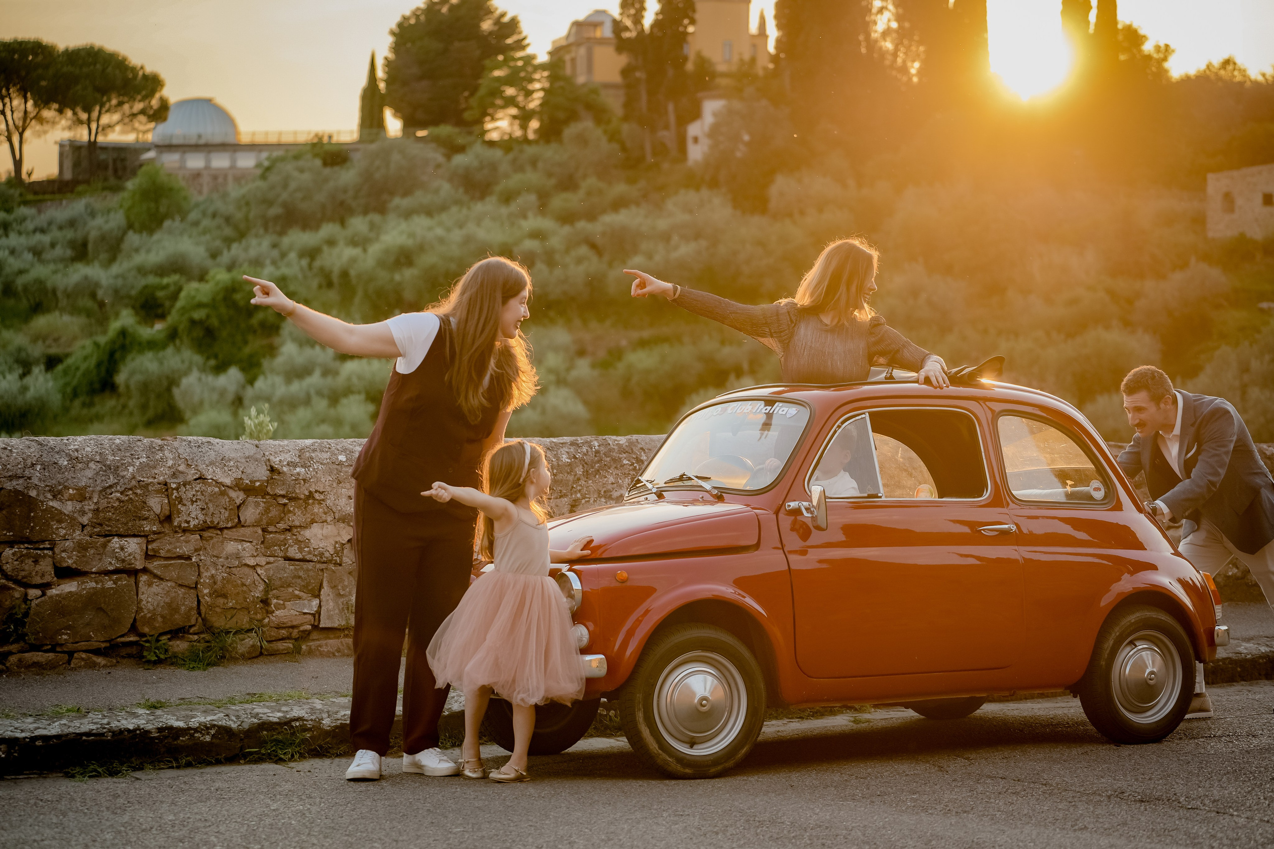 Jessica & Family. Wedding Photographer in Italy