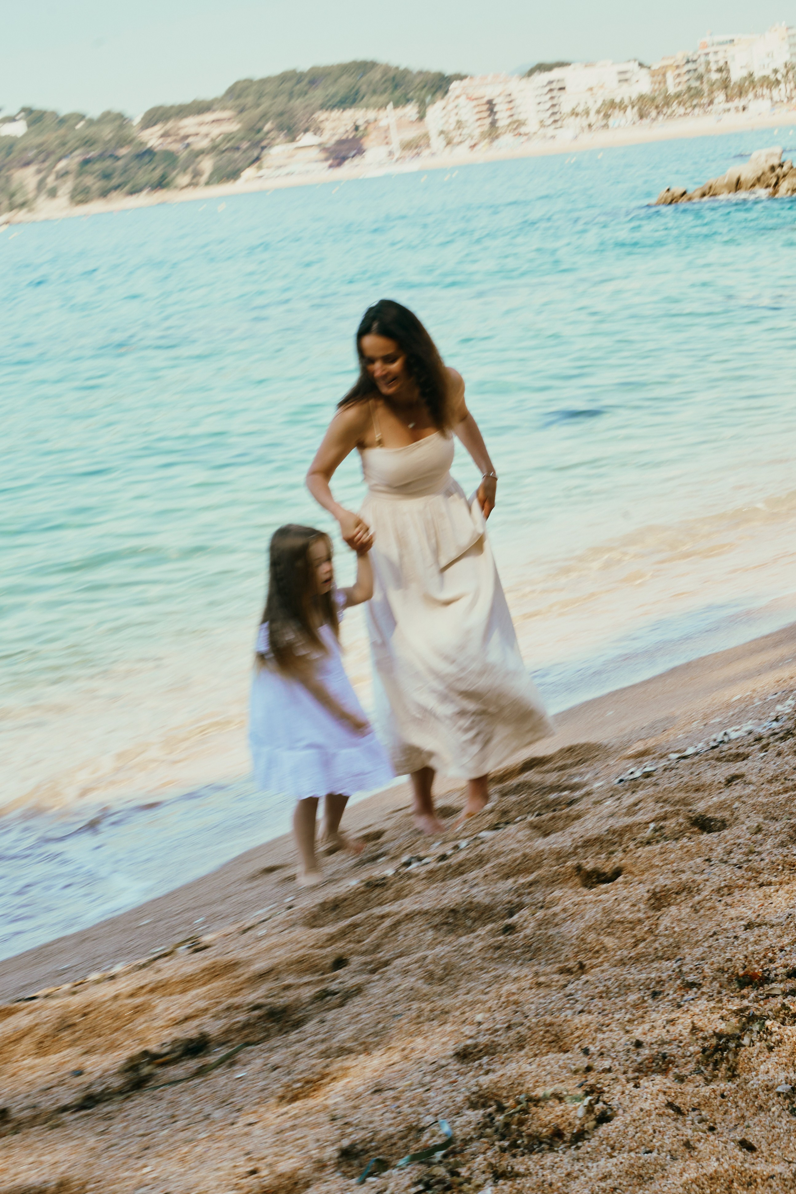 На пляже. Ллорет де Мар. Фотограф в Барселоне Жанна Захарченко