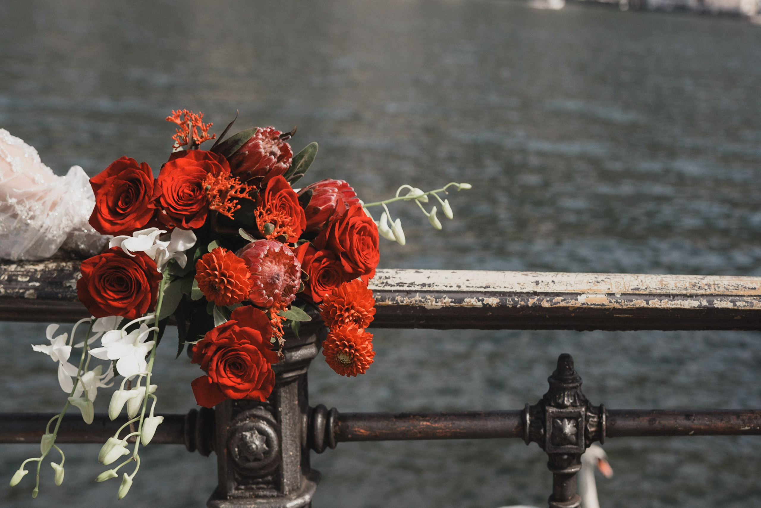 IRINA & AMED • LAKE COMO. PHOTOGRAPHER IN ITALY