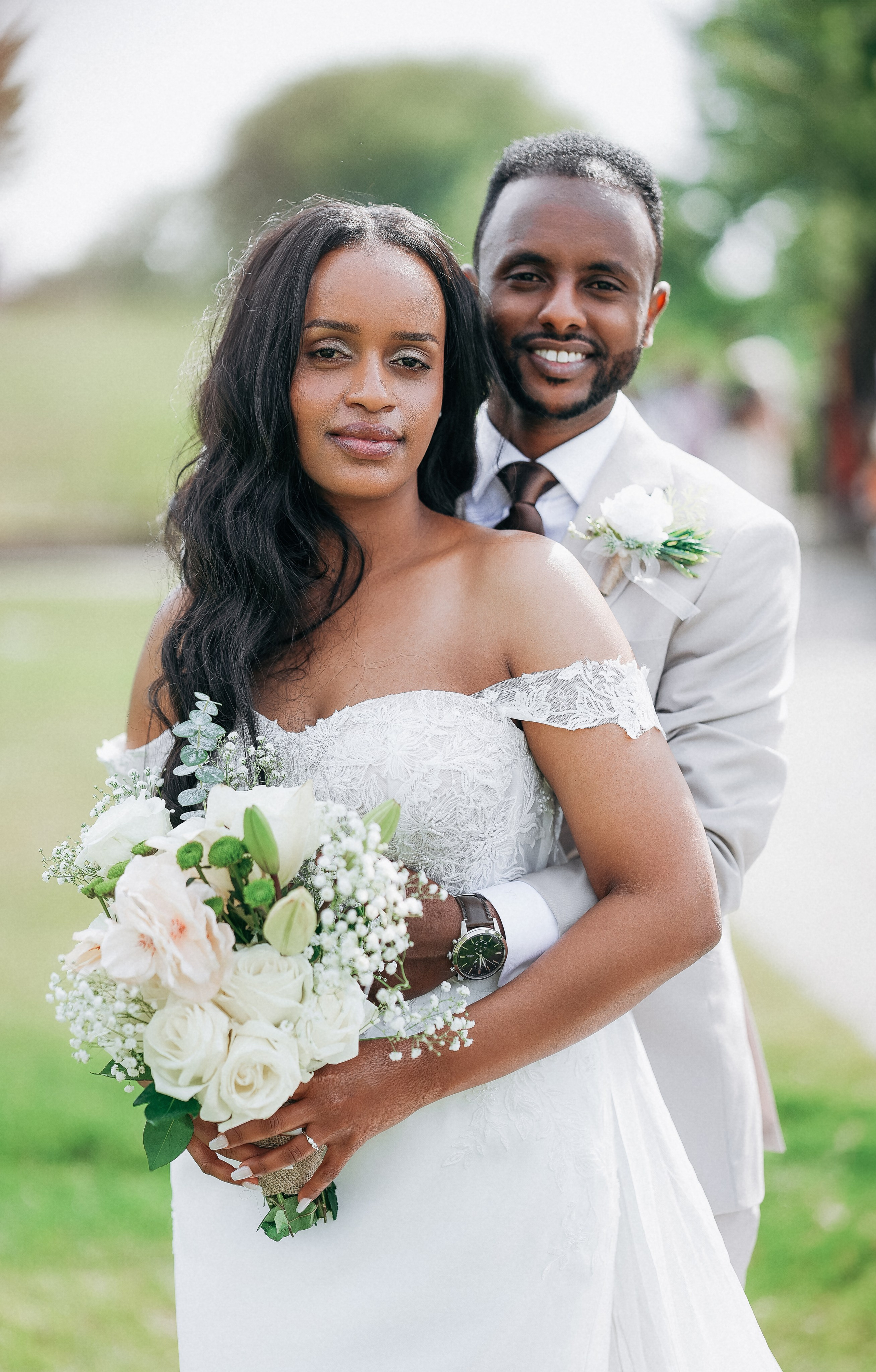 WEDDINGS. Calgary Portrait & Family and Child Photographer