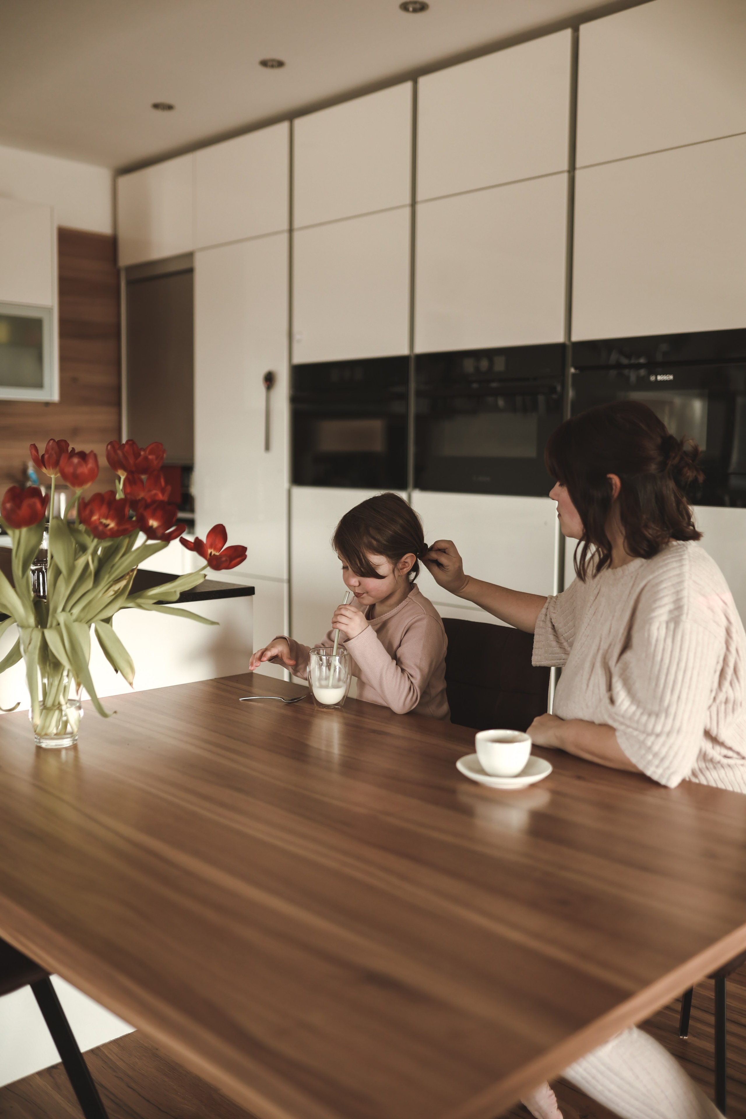 Homestory-Fotografie | Authentische Familienmomente zu Hause | Albina Vaniyants. Professionelle Familienfotografie, Kinderfotografie und Portraitfotografie in Linz, Oberösterreich - Albina Vaniyants, Fotografin aus OÖ