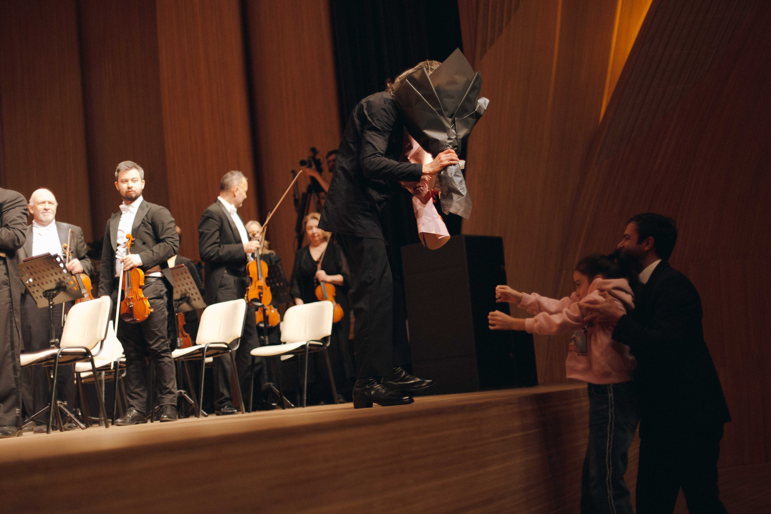 The Tchaikovsky Academic Grand Symphony Orchestra in Baku. Wedding&Event photographer Ismail Rzayev in Baku