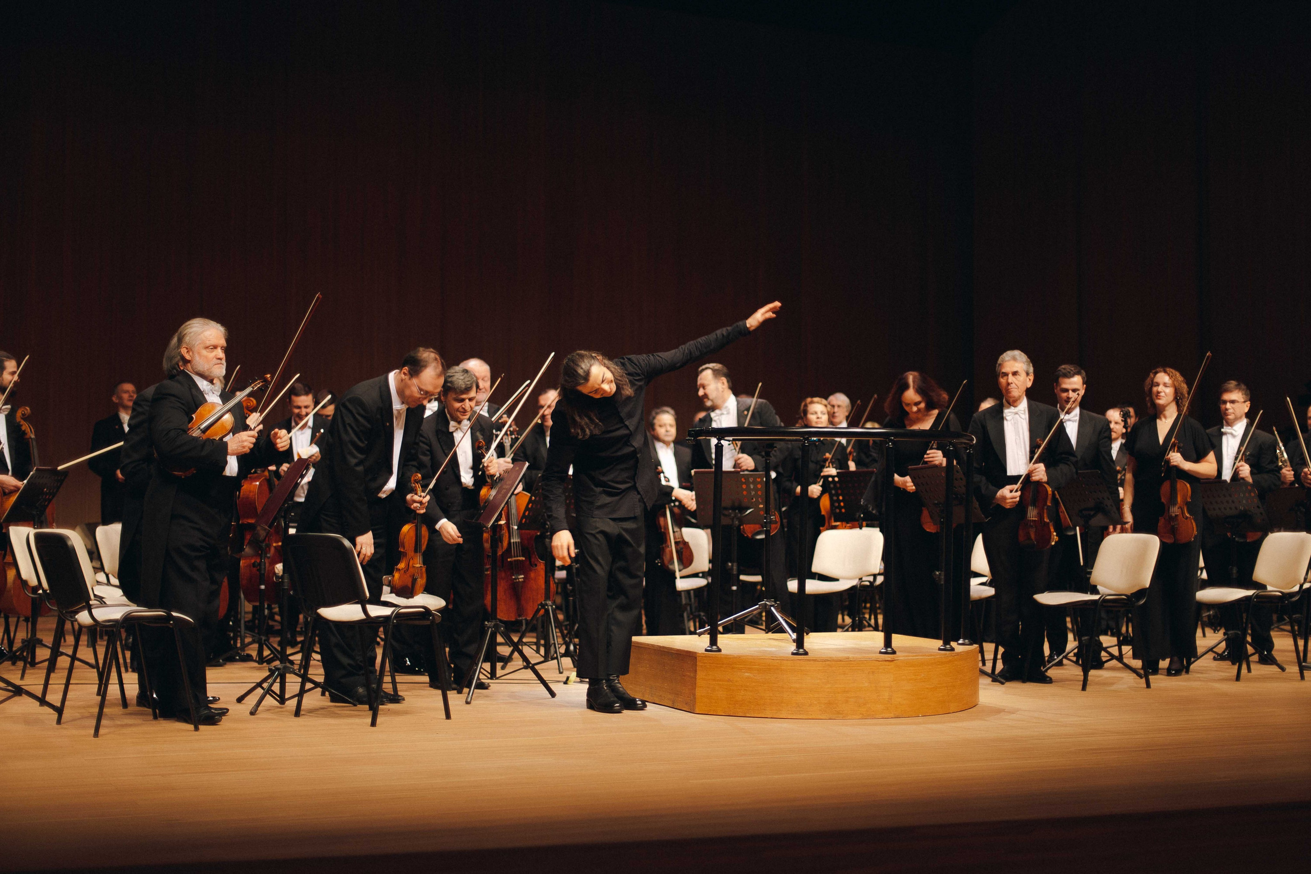 The Tchaikovsky Academic Grand Symphony Orchestra in Baku. Wedding&Event photographer Ismail Rzayev in Baku