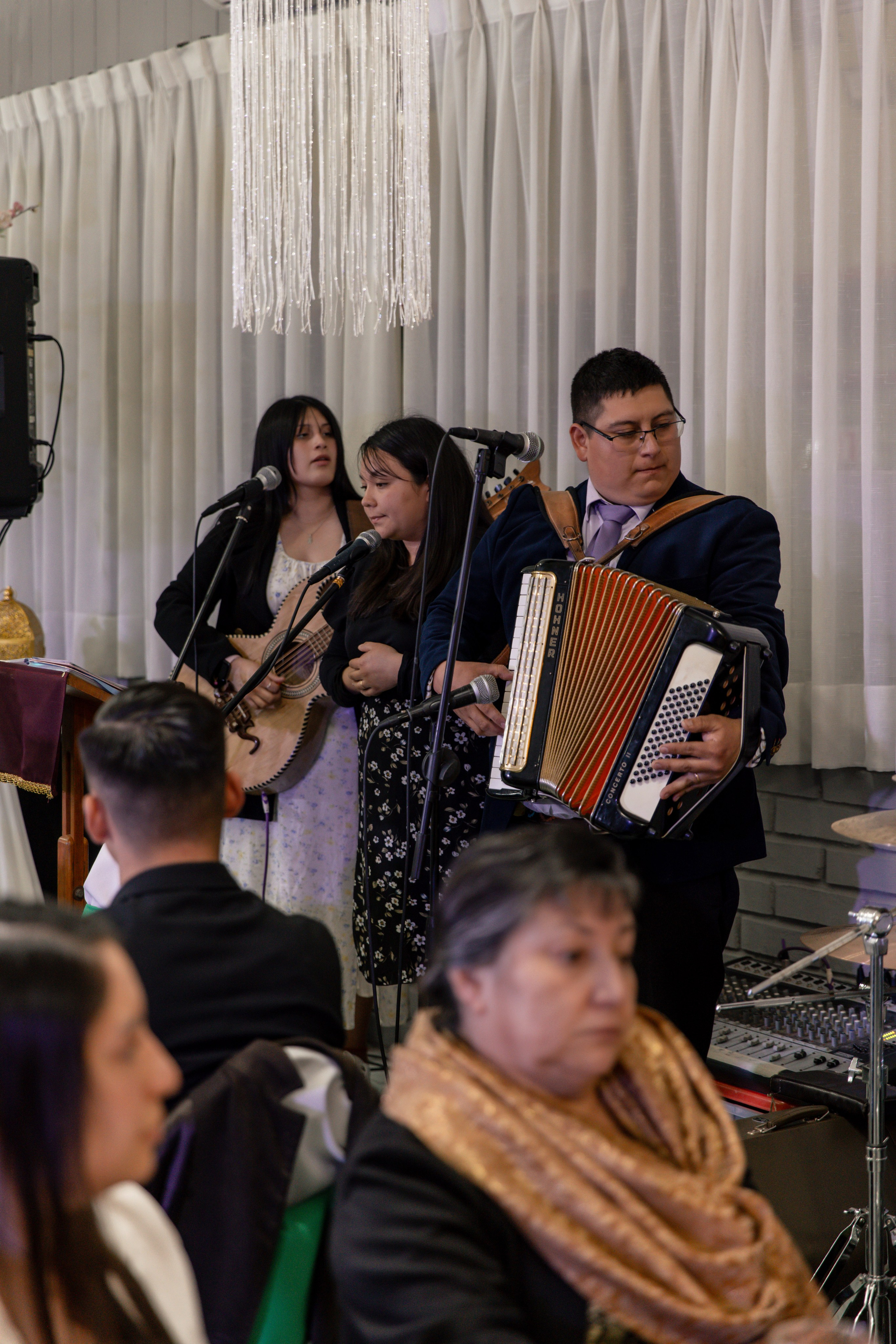 Johana y Edgar. Dinka & Emilio - El arte de preservar lo que no se repite