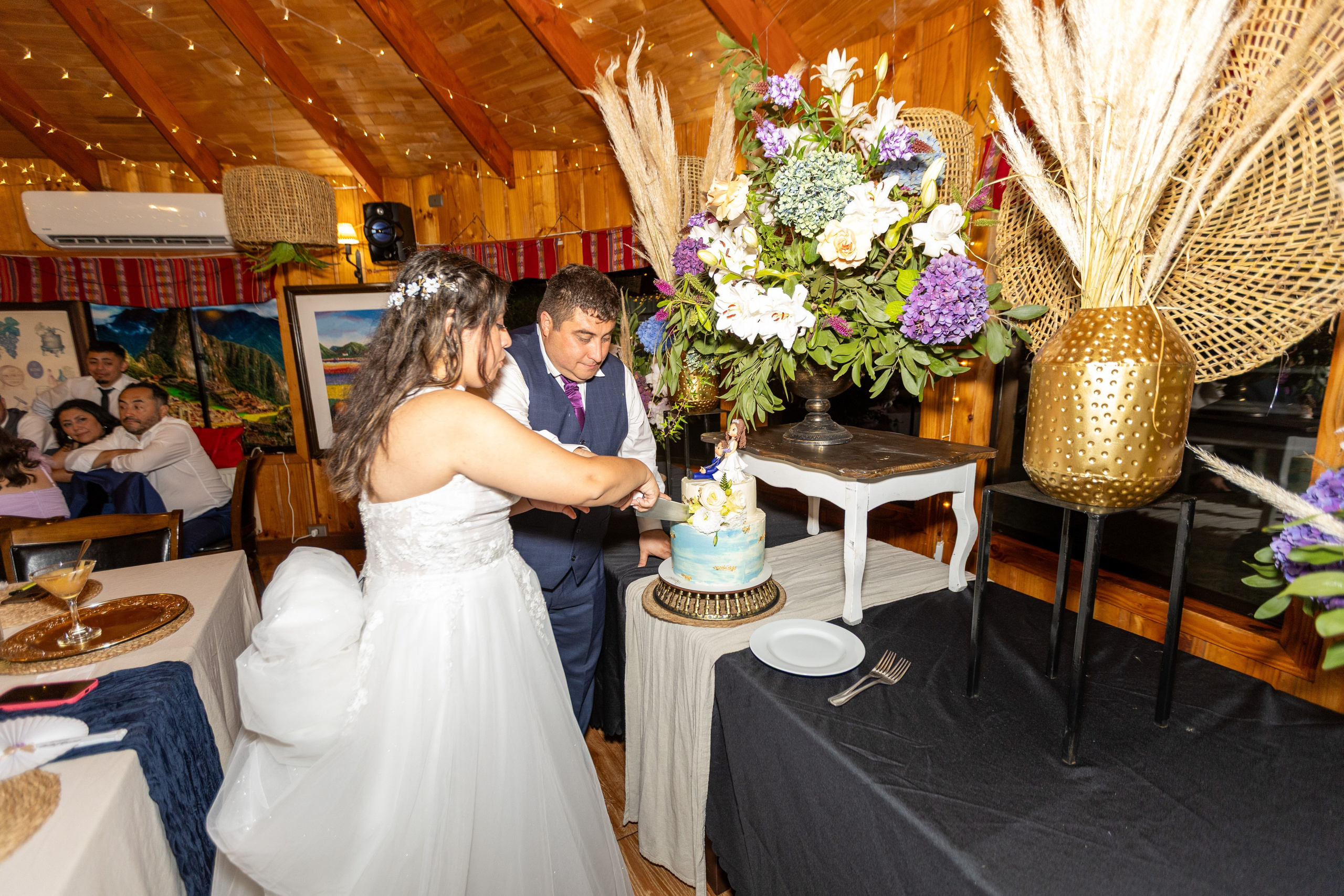 Carla y Daniel. Dinka & Emilio - El arte de preservar lo que no se repite