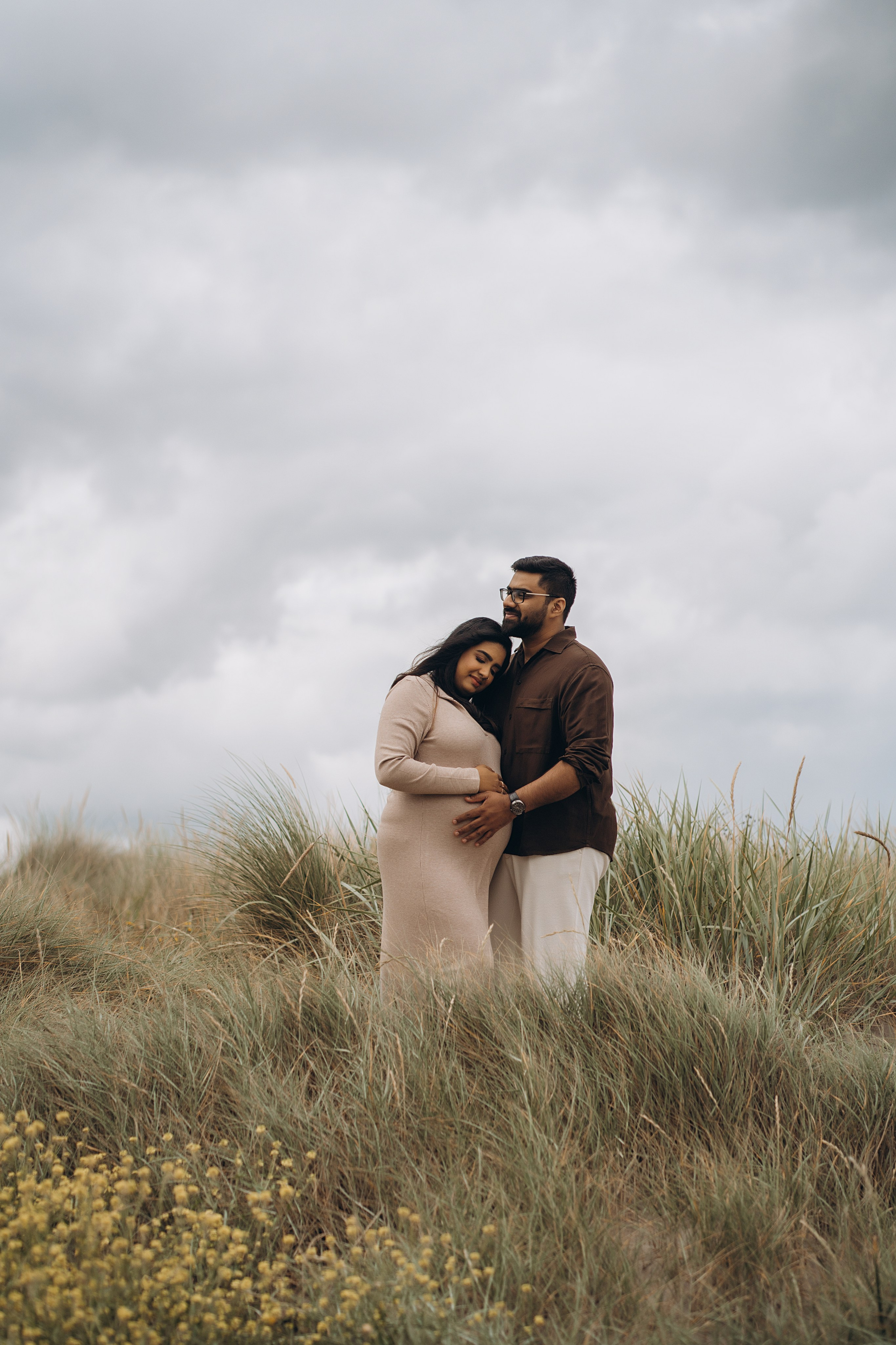 Meera: Bull island. Maternity/Love story/Wedding photographer