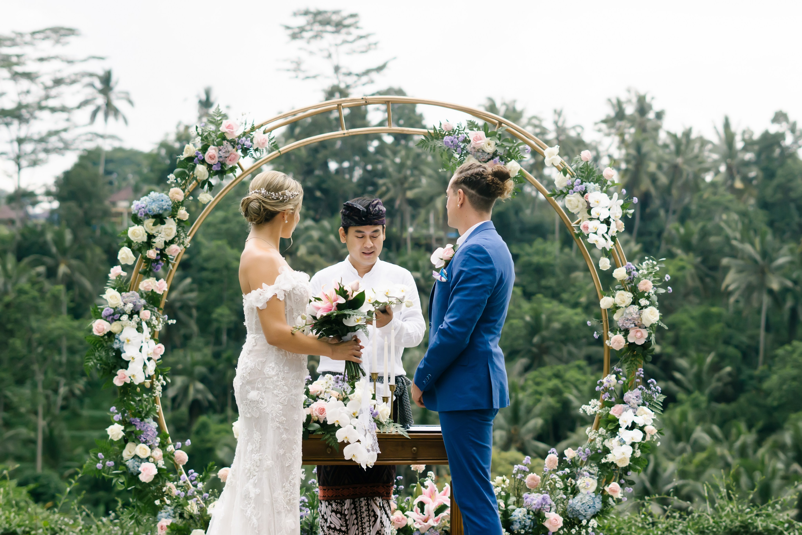 Jamie & Jordan. Female Photographer in Bali