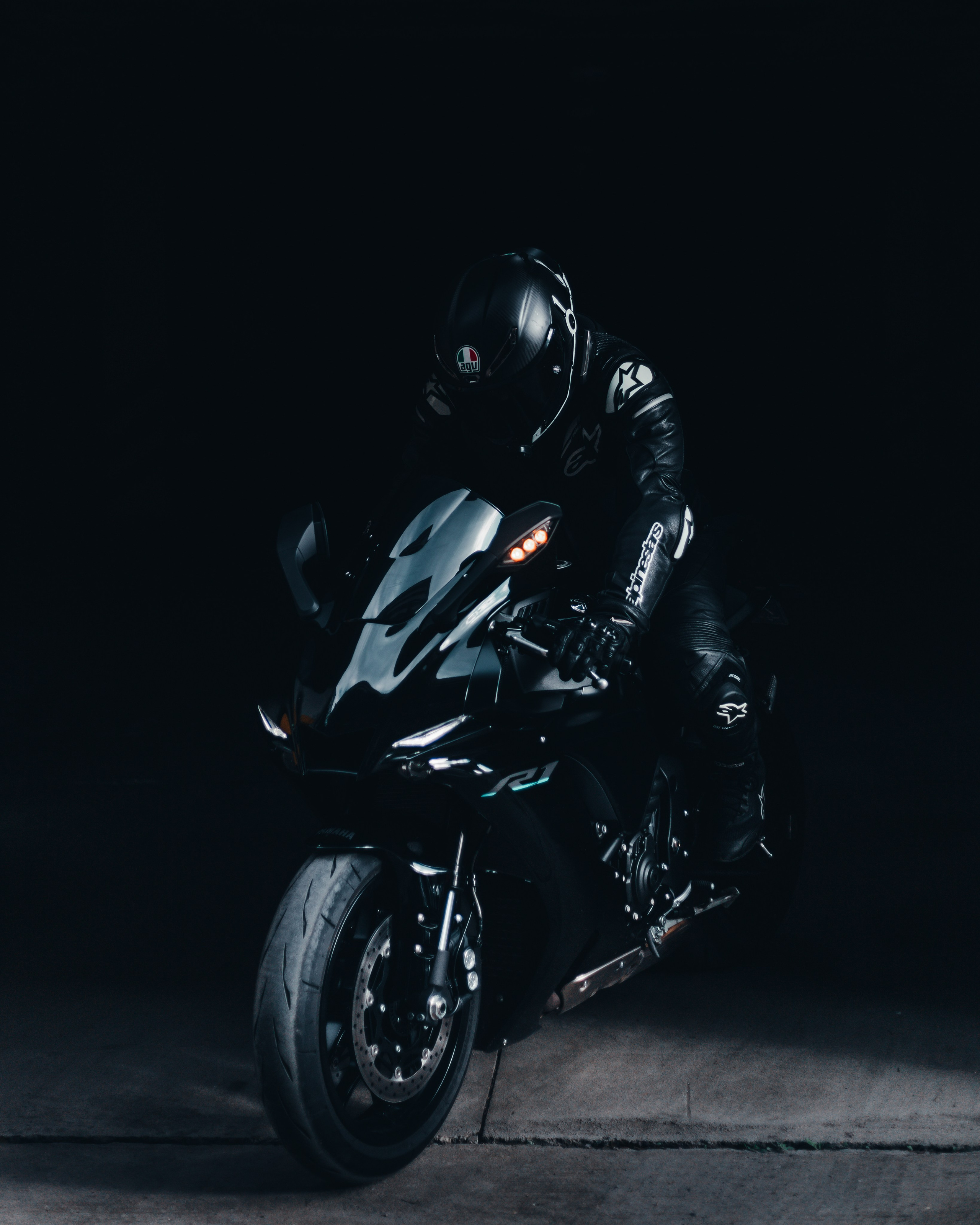 G E O R G E. Bspander