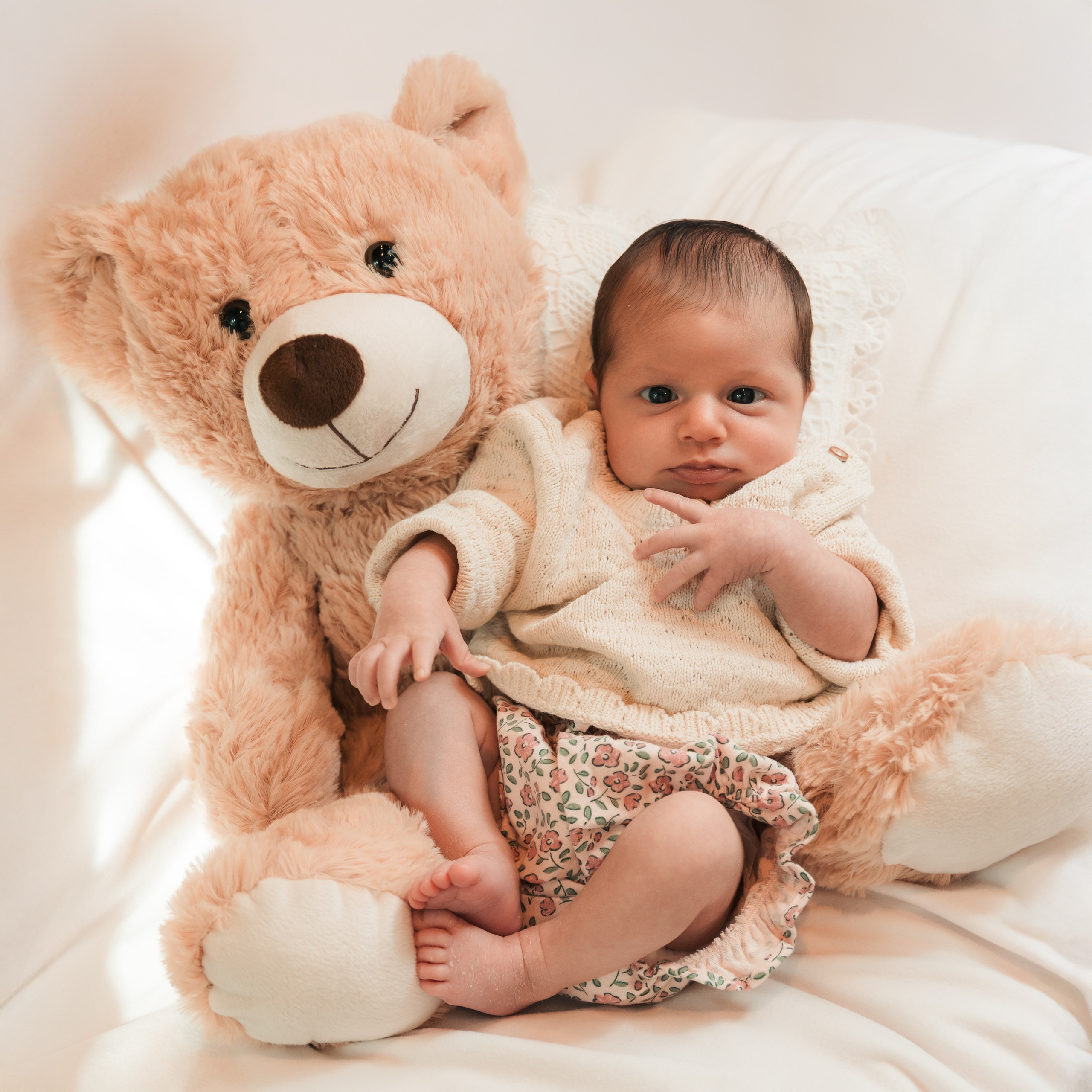12 Days Newborn Girl Session | A Sweet Newborn Photoshoot. Family, lifestyle, and commercial photography in New York and New Jersey