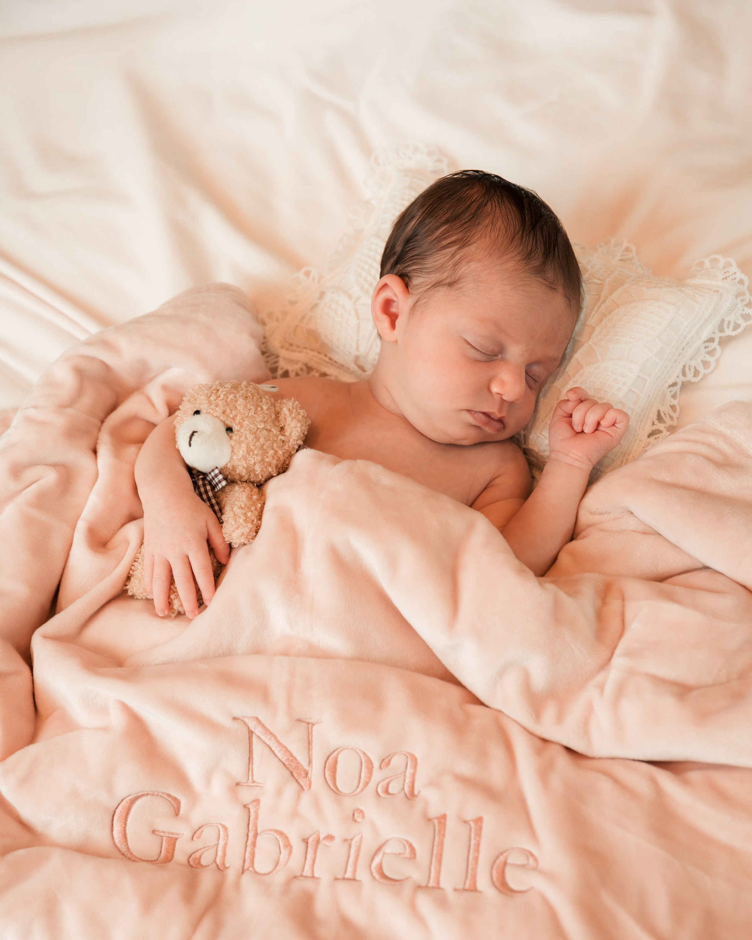 12 Days Newborn Girl Session | A Sweet Newborn Photoshoot. Family, lifestyle, and commercial photography in New York and New Jersey