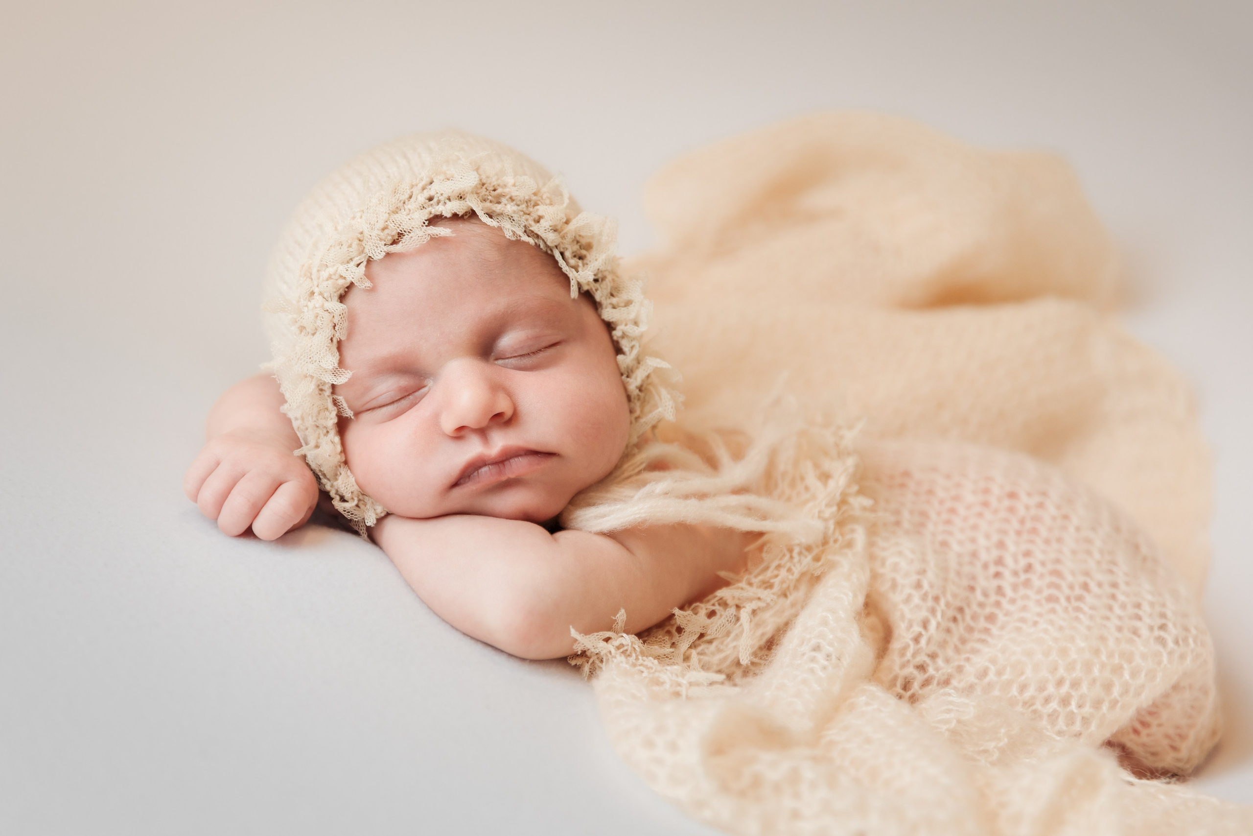 12 Days Newborn Girl Session | A Sweet Newborn Photoshoot. Family, lifestyle, and commercial photography in New York and New Jersey