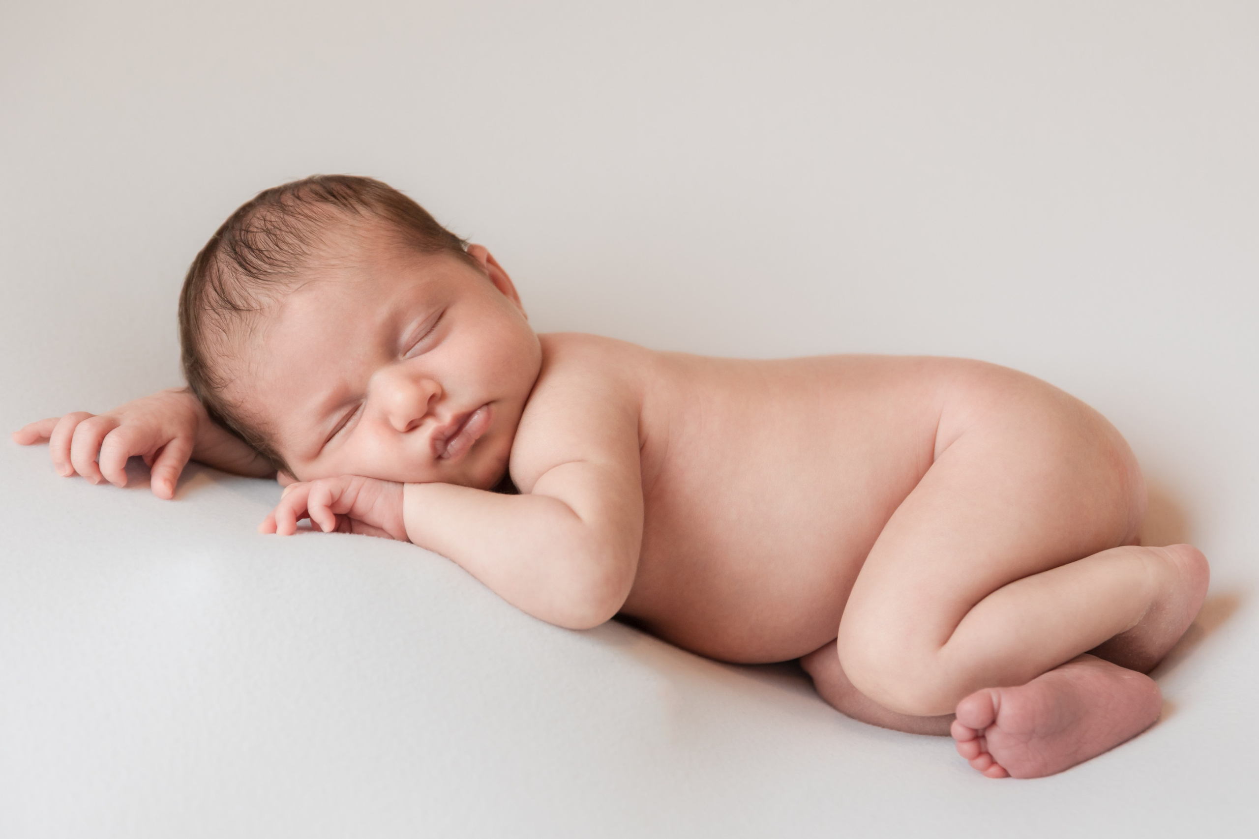 12 Days Newborn Girl Session | A Sweet Newborn Photoshoot. Family, lifestyle, and commercial photography in New York and New Jersey